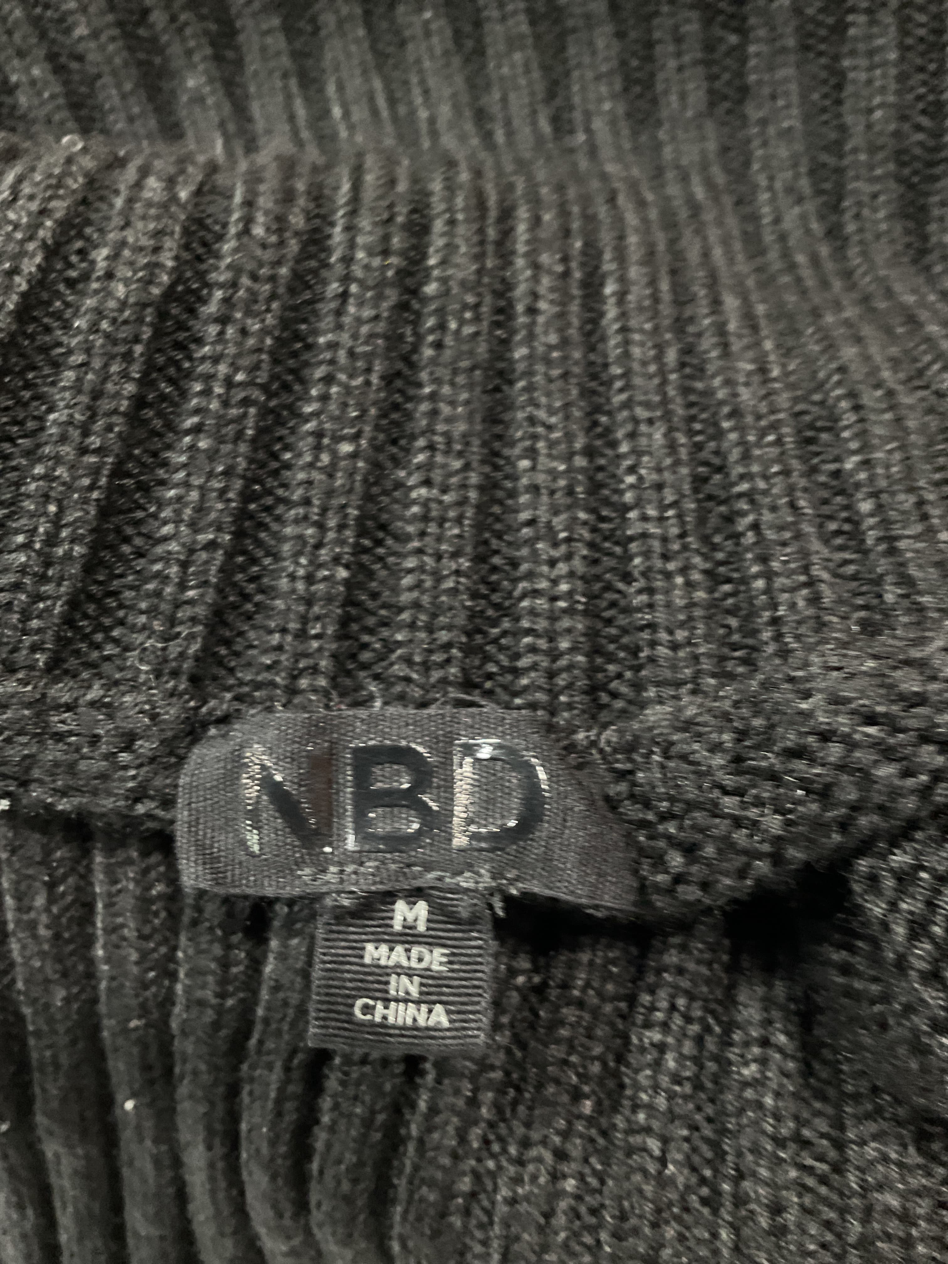 Winston Cropped Turtleneck Sweater In Black - Image 3
