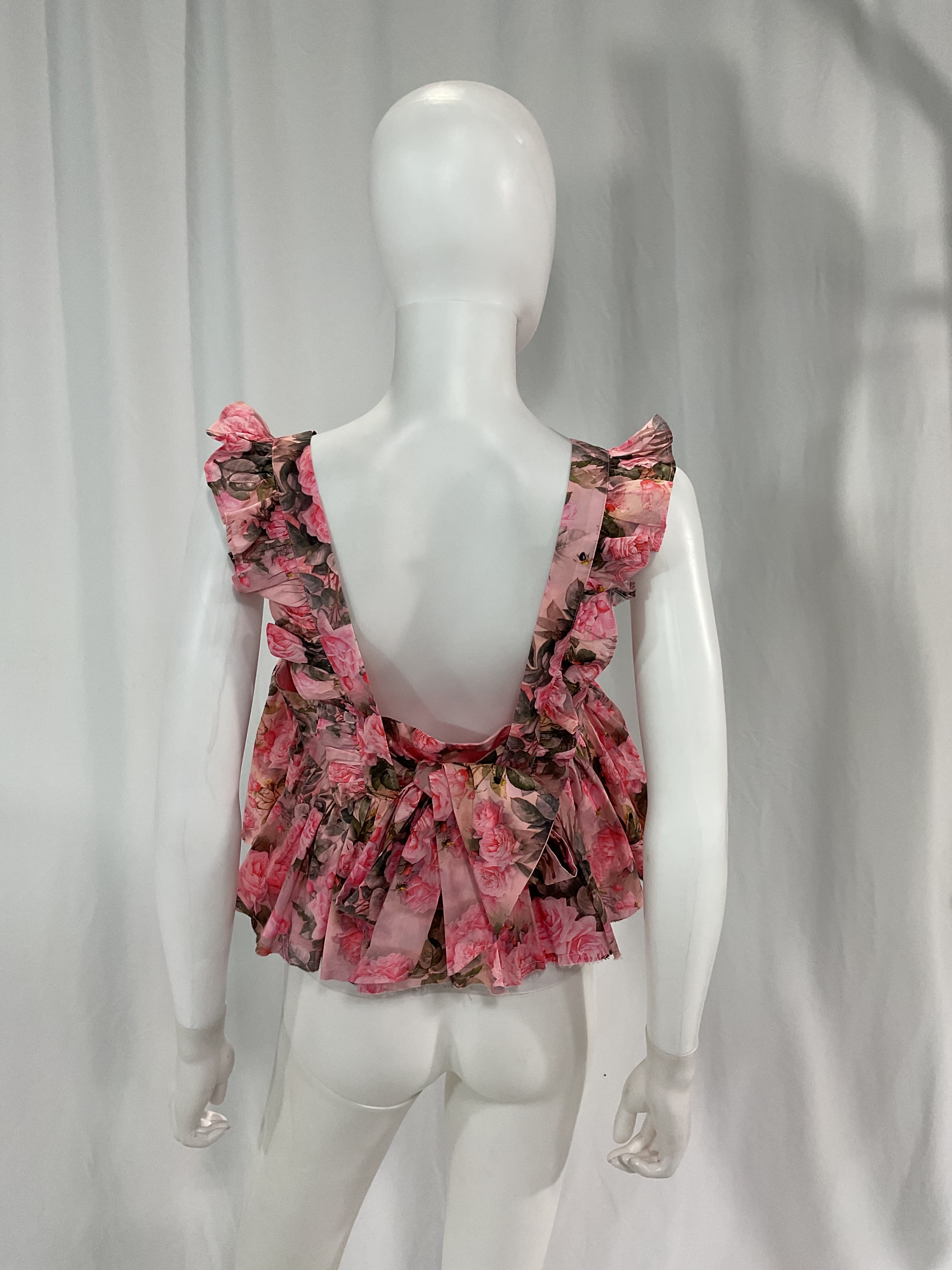 The Ruffle Apron Top In Queen Bee - Image 2
