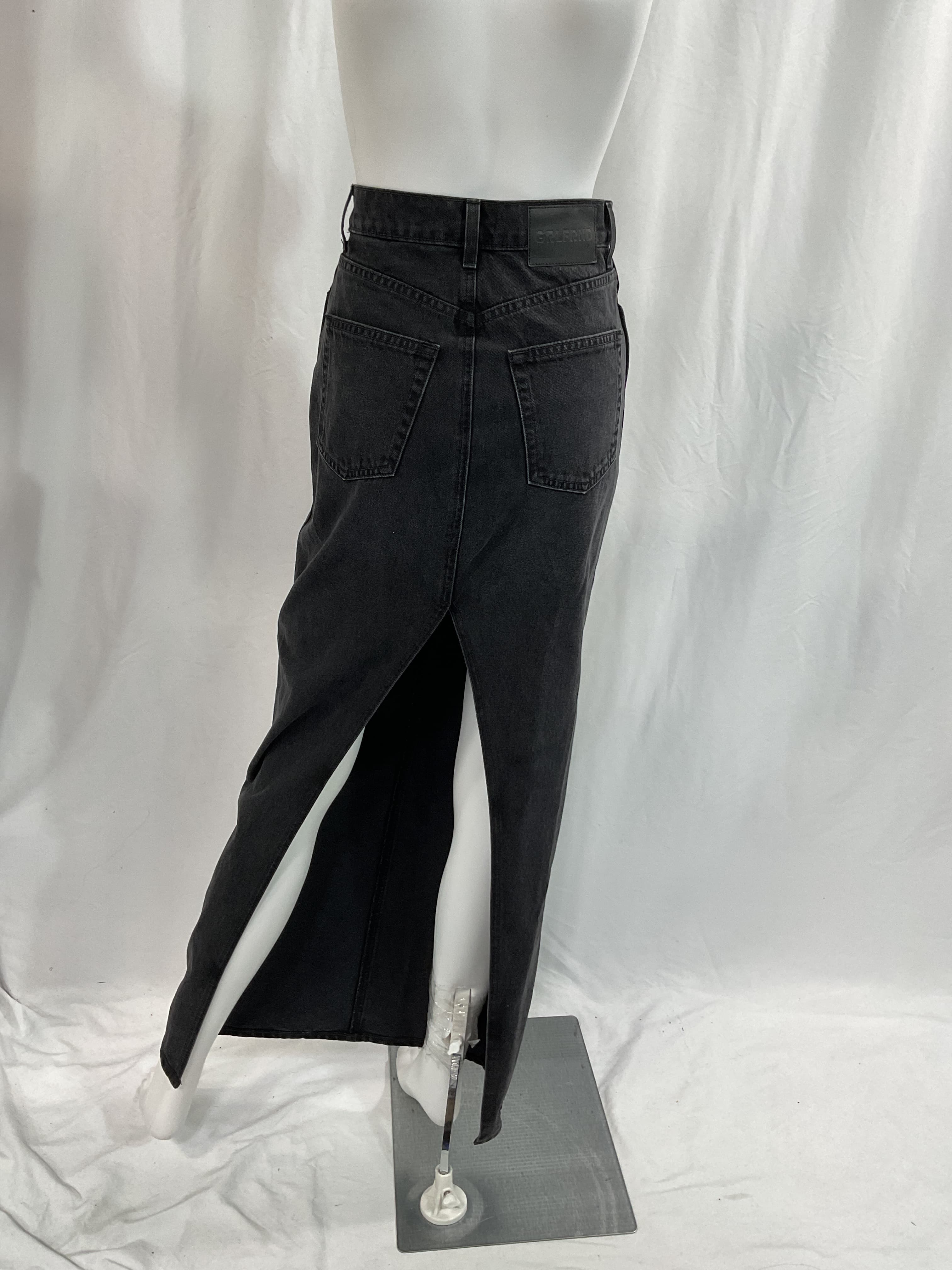 Amara Maxi Pencil Skirt With Back Slit In Loleta - Image 2