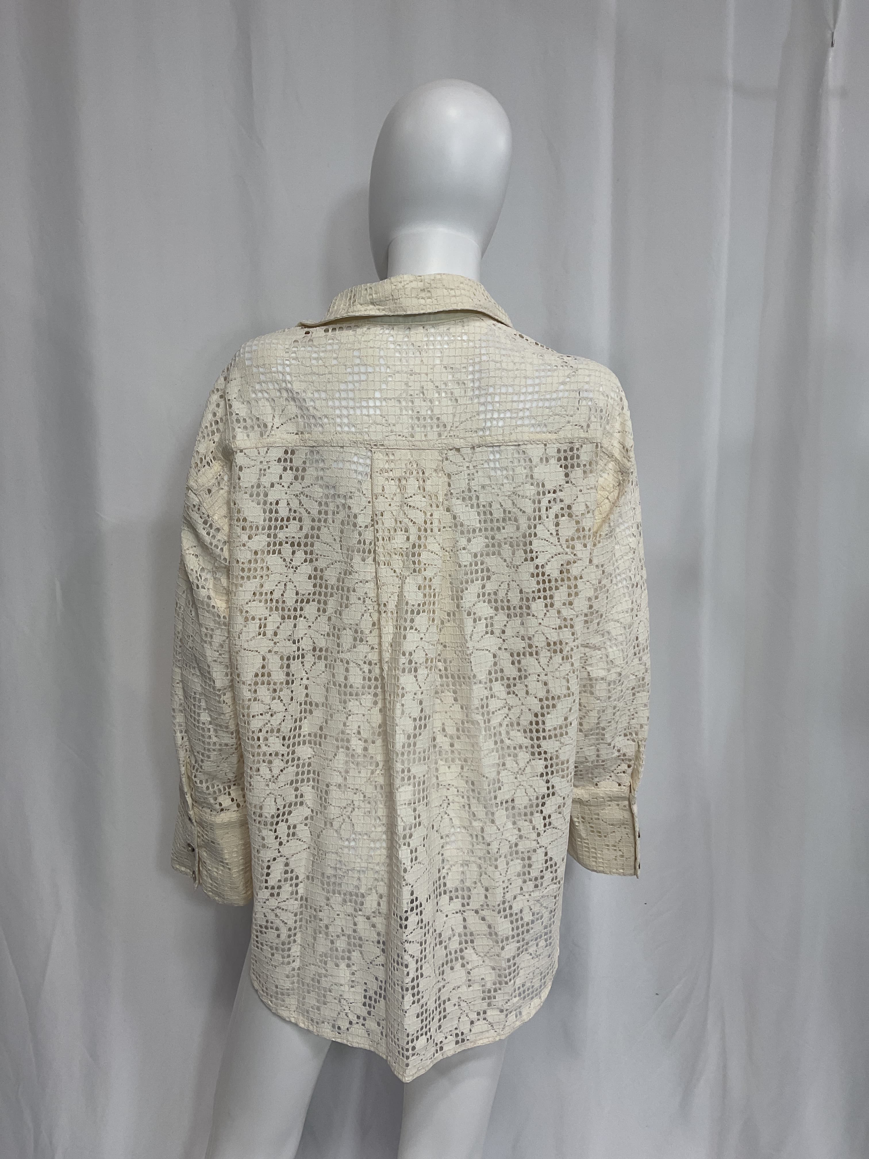 In Your Dreams Lace Buttondown - Image 3