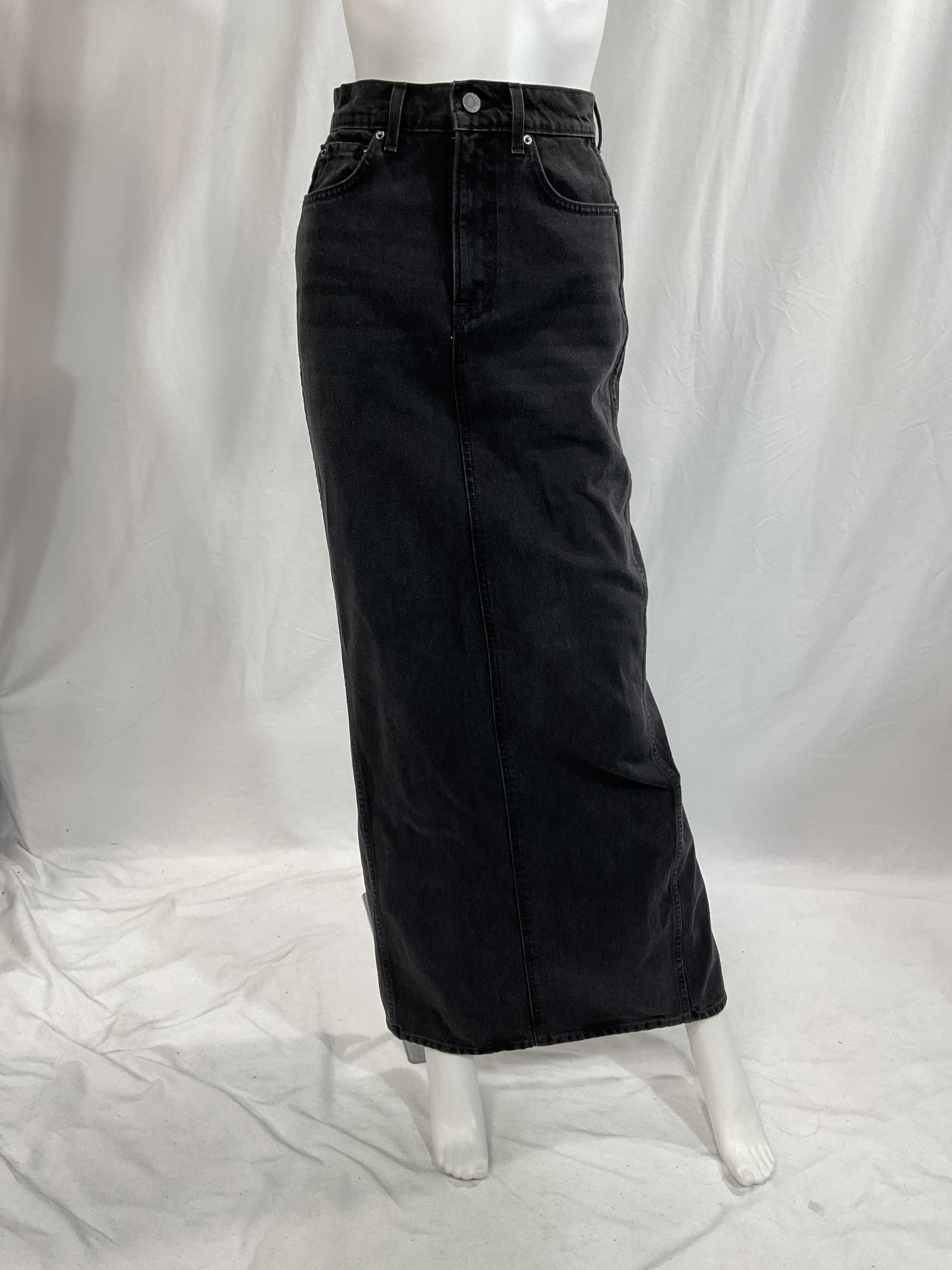 Amara Maxi Pencil Skirt With Back Slit In Loleta - Image 4
