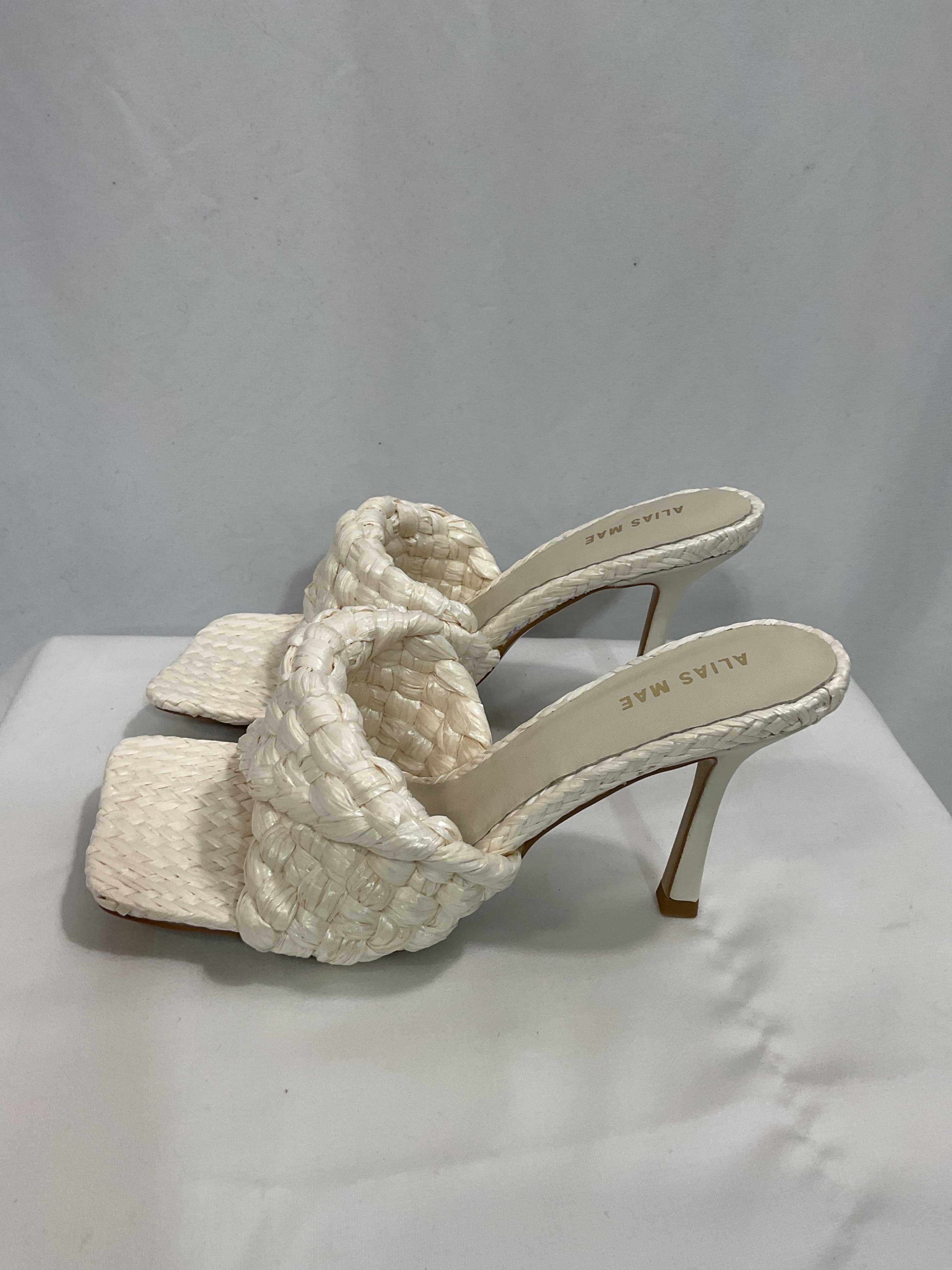 Lennon Mule Sandal In Bone - Image 4