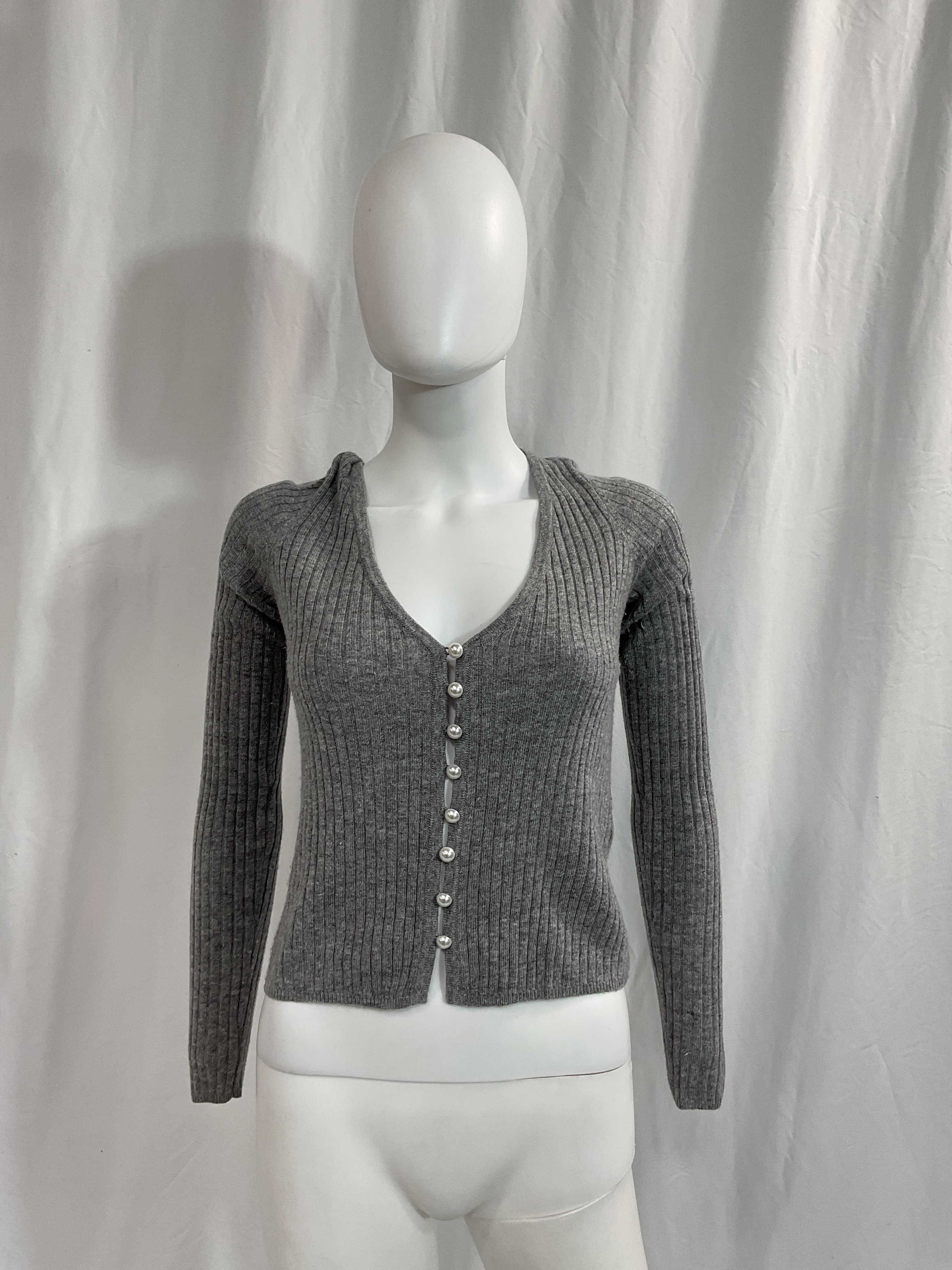 Baxter Cardigan In Grey - Image 3