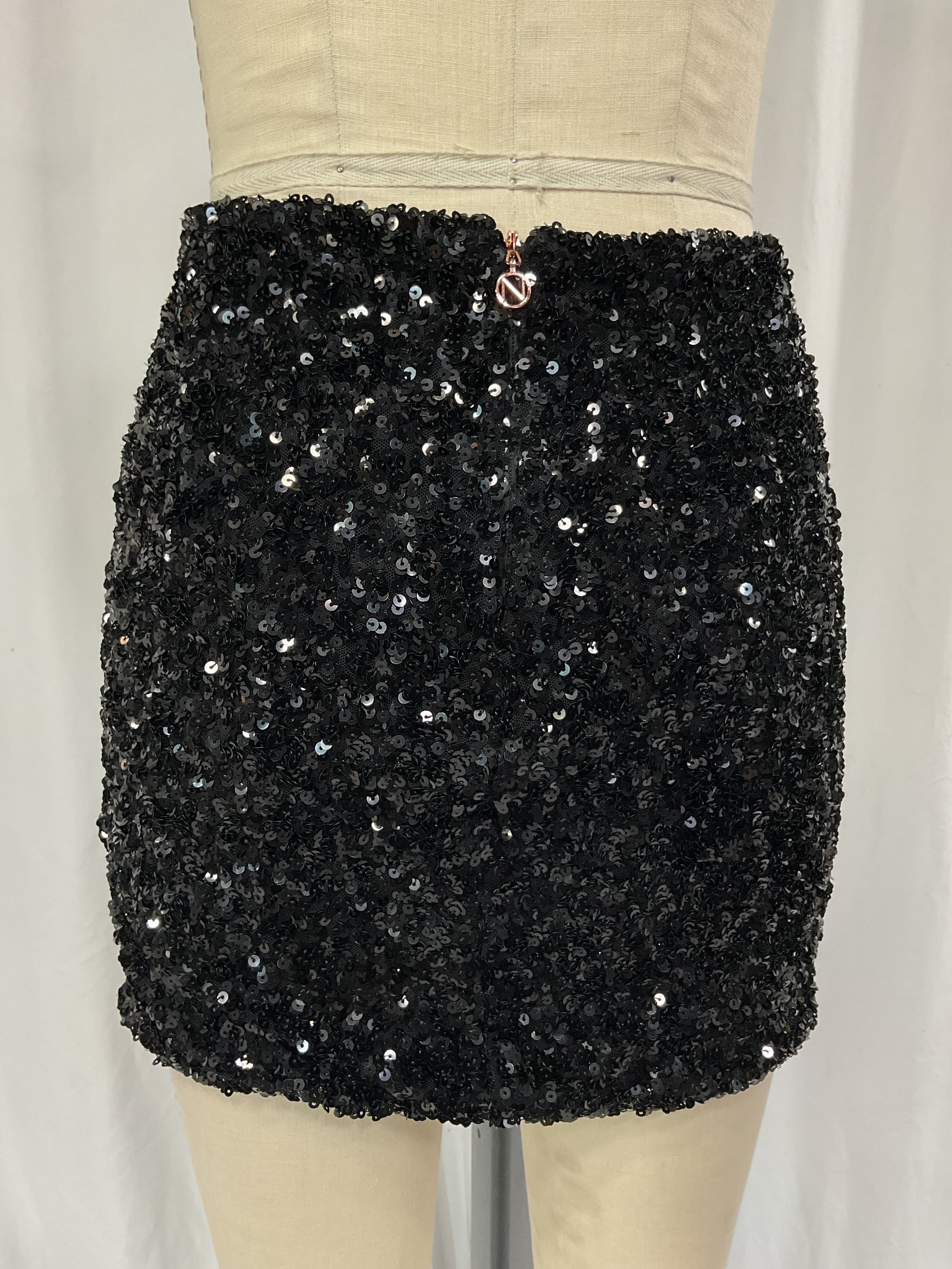 Luma Skirt - Image 3