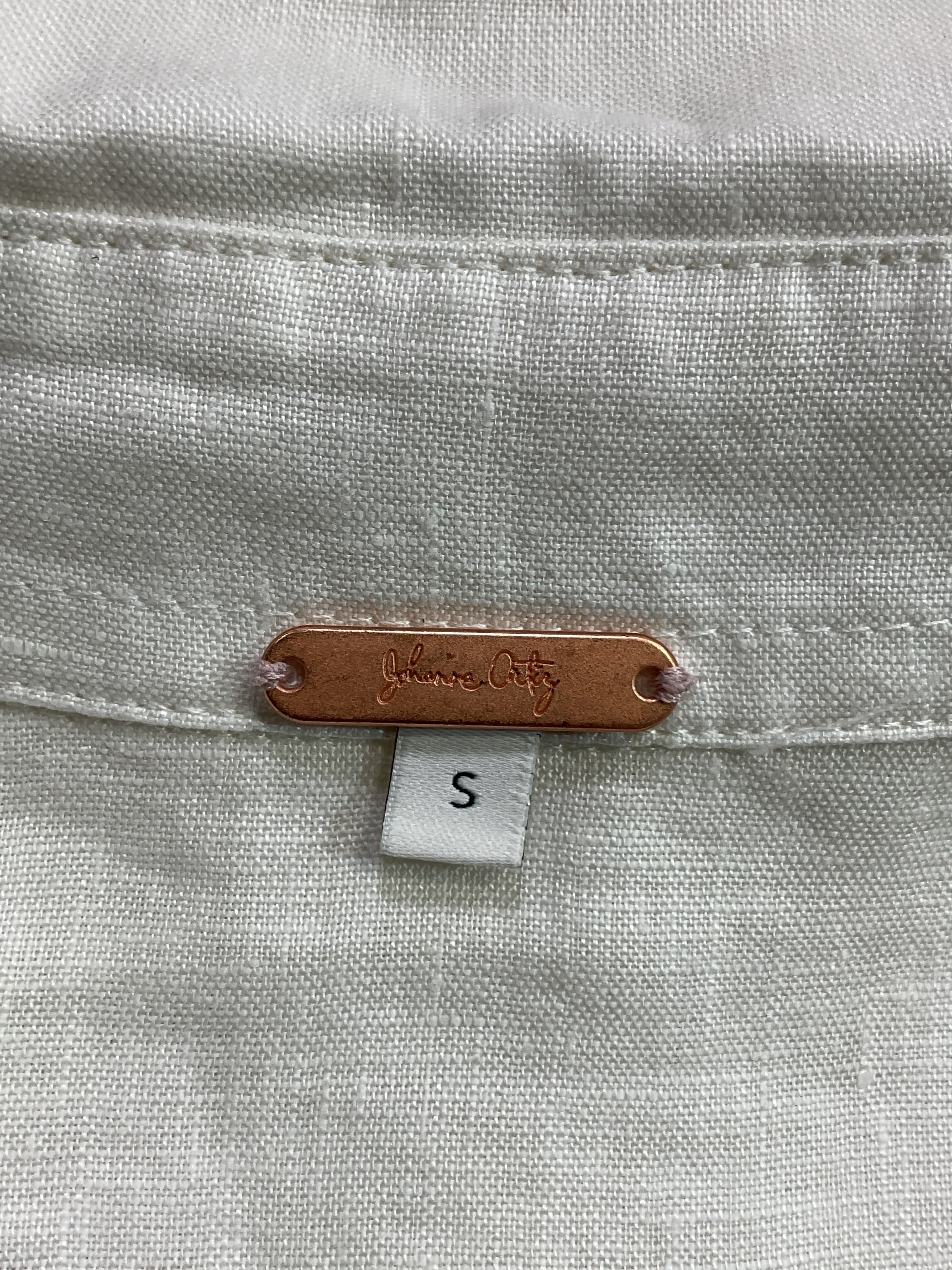 Ecru Anhelos De Paz Guayabera Shirt In Ecru - Image 2