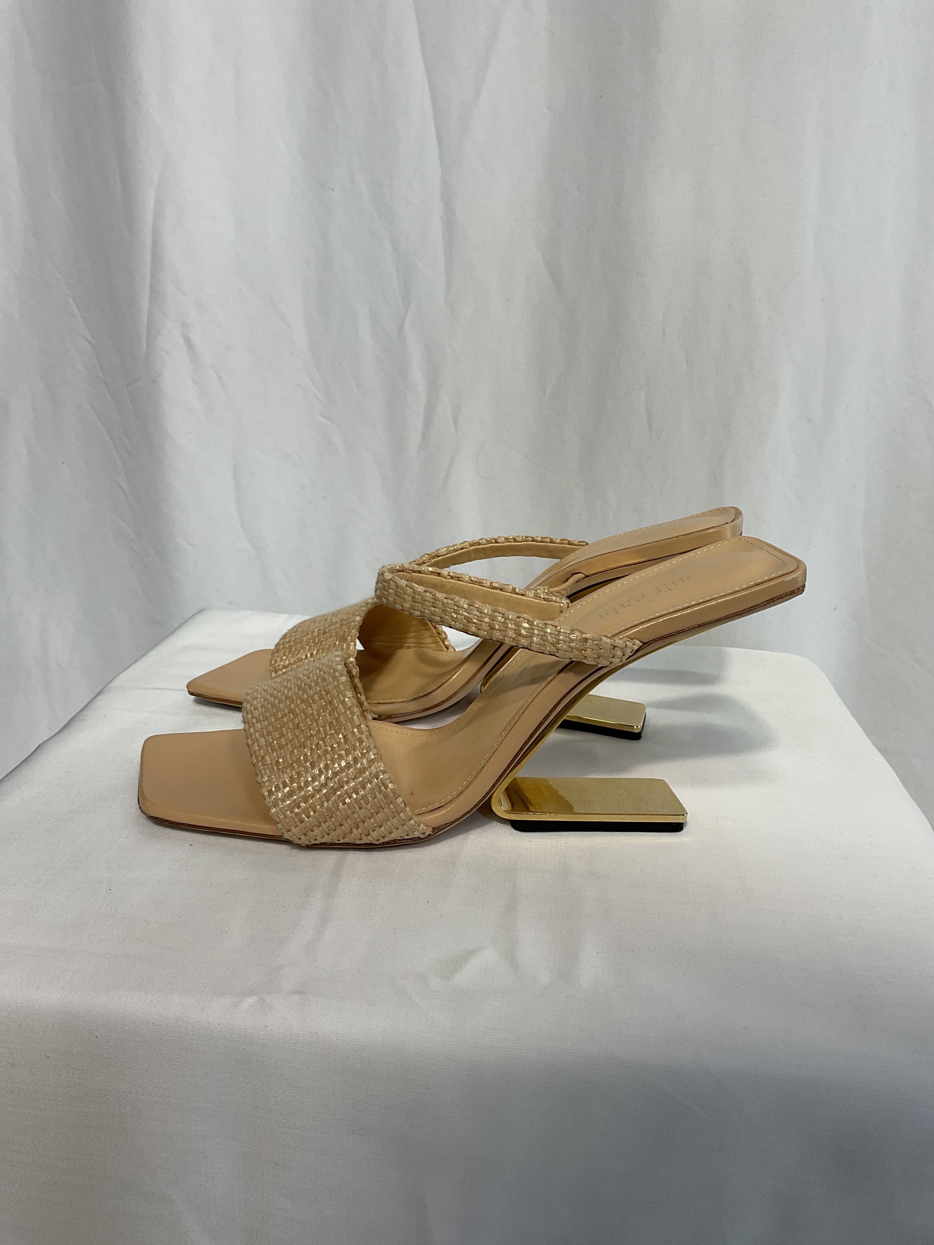 Rene Sandal - Image 4