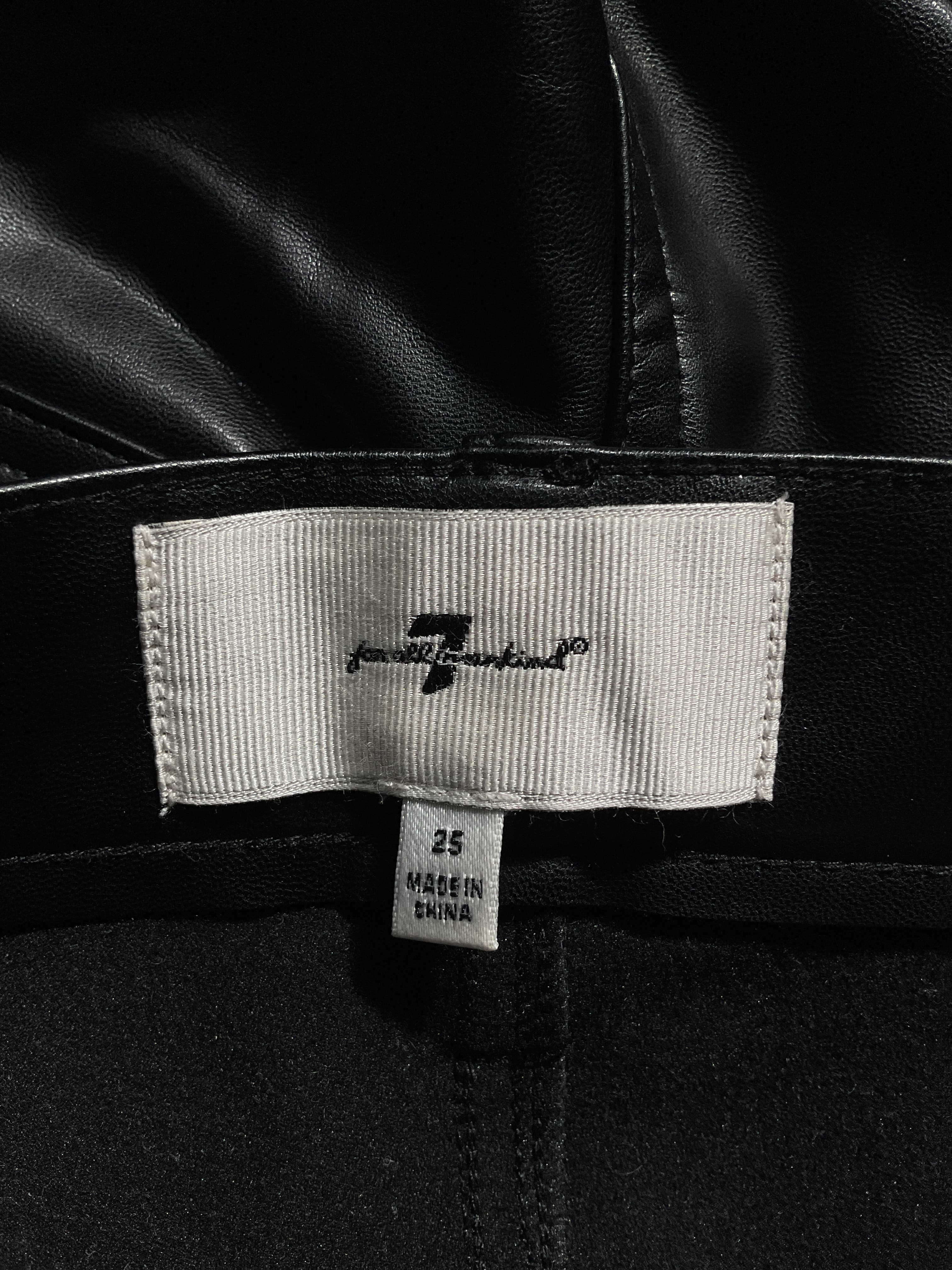 7 For All Mankind High Waist Slim Kick In Black - Image 4