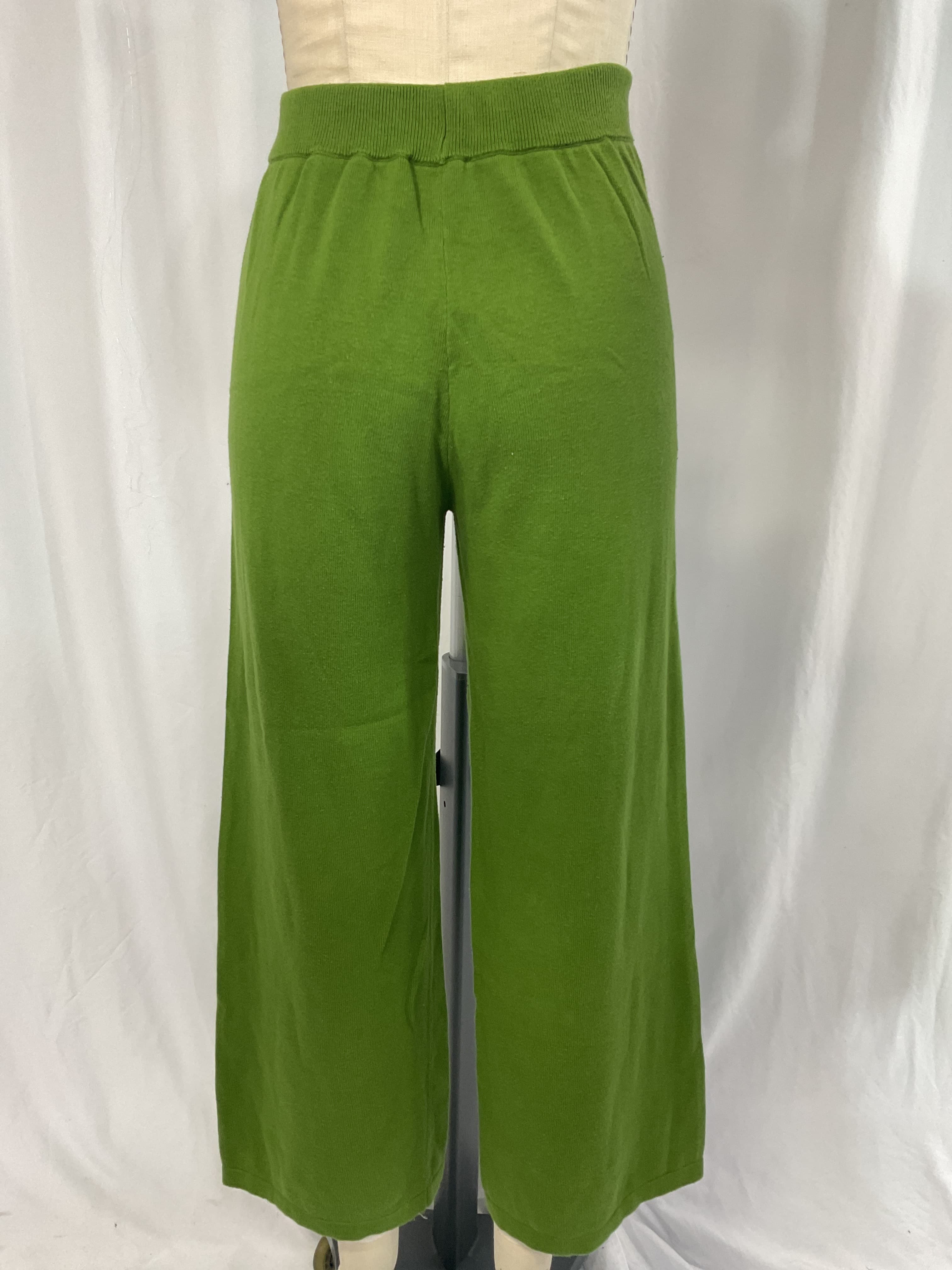 Julia Pant - Image 4