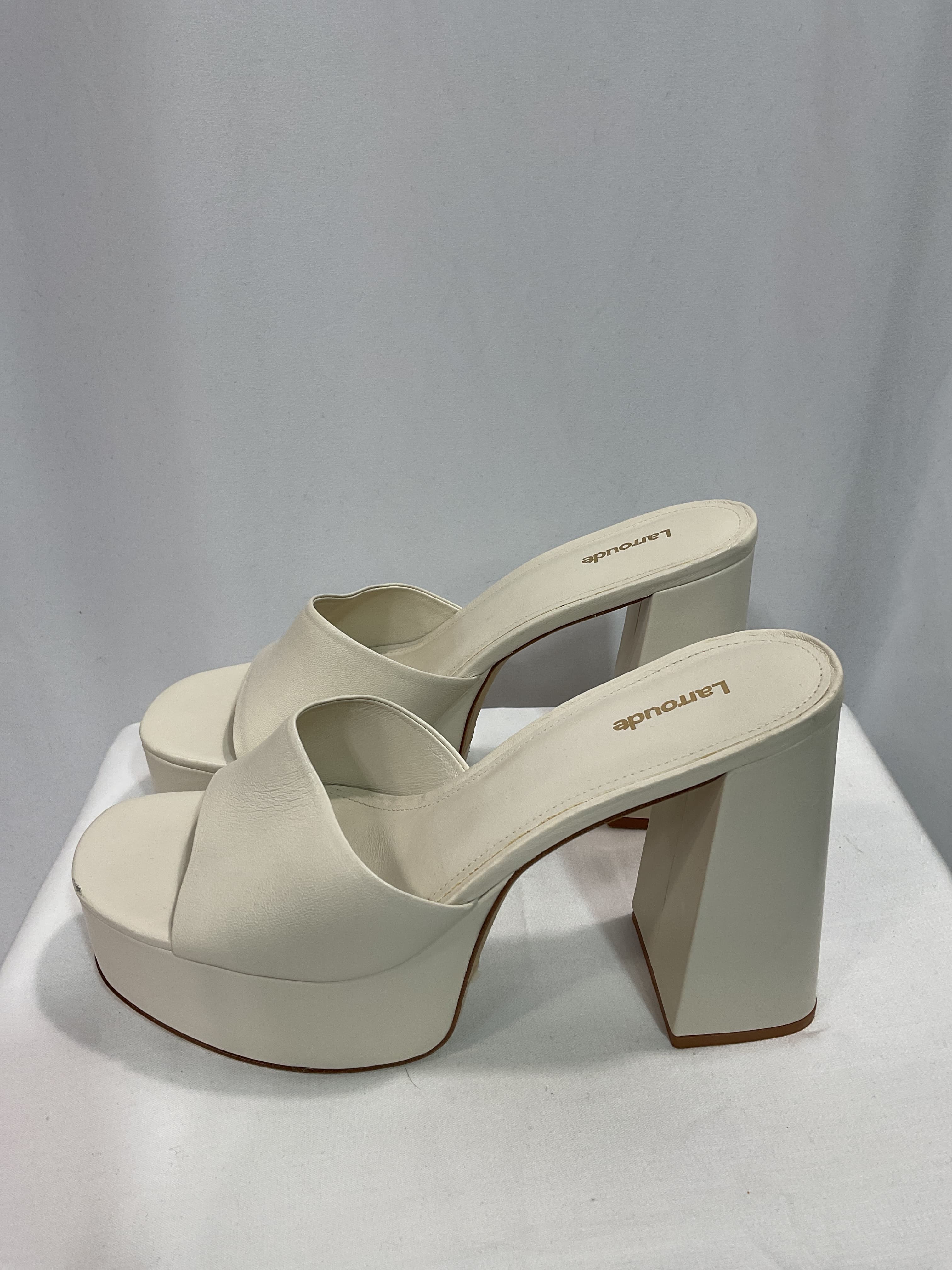 Dolly Mule In Ivory - Image 2