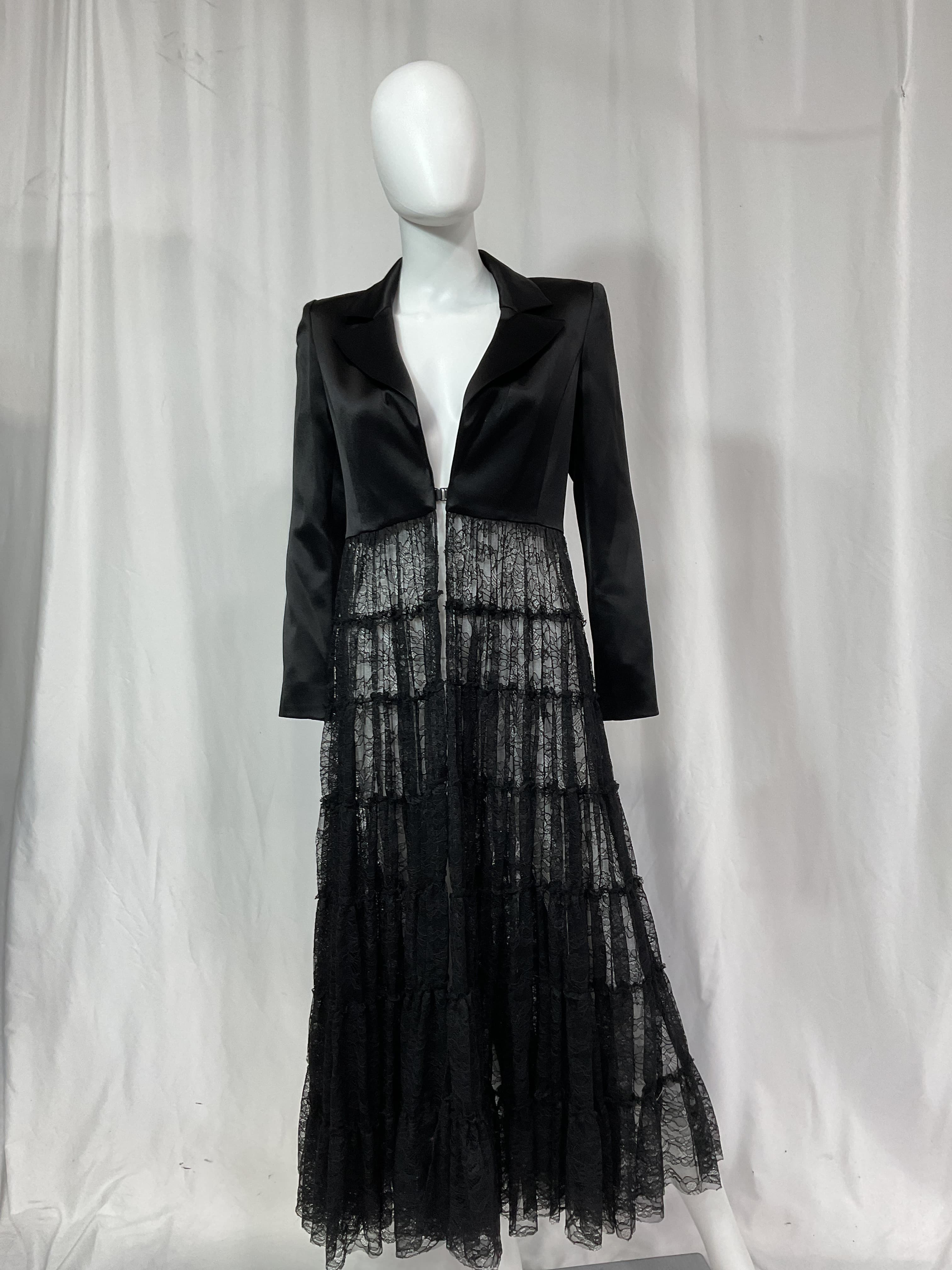 Everly Lace Maxi Blazer In Black - Image 3