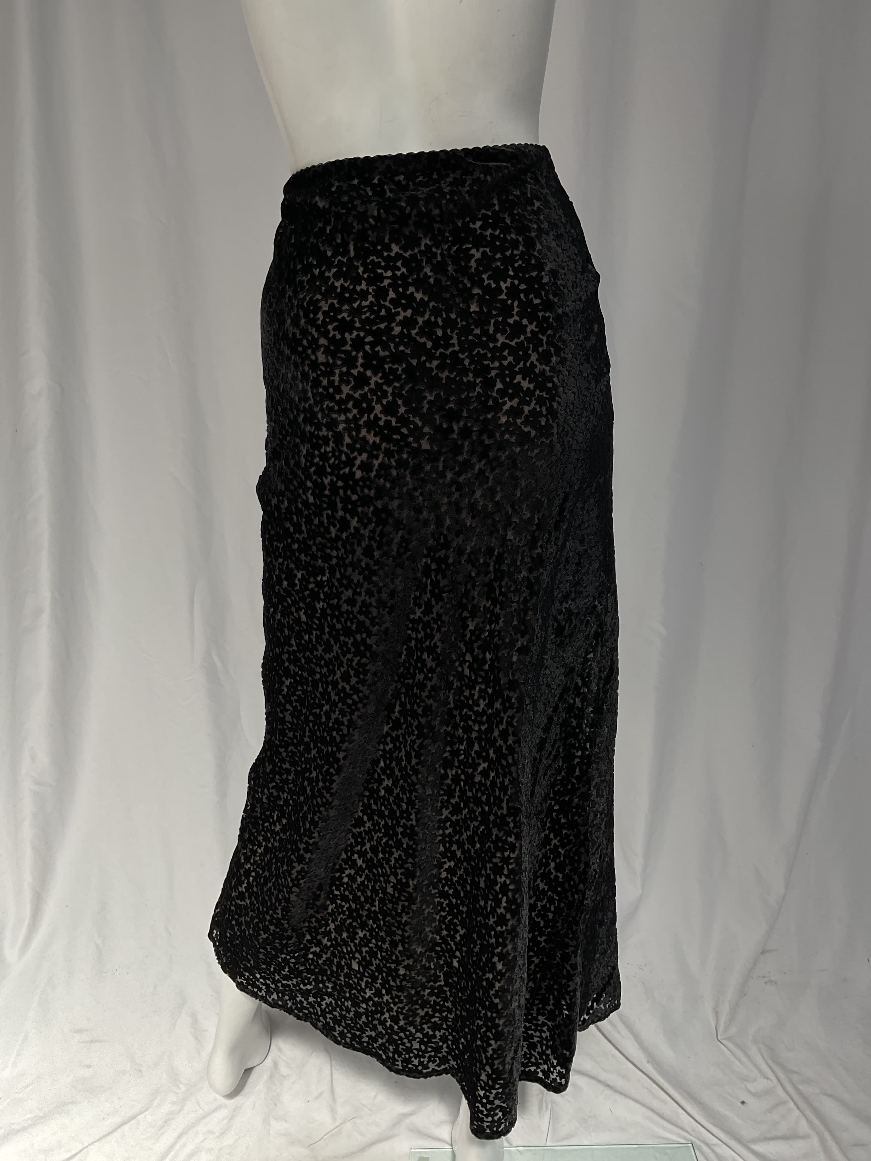 Layla Velvet Skirt - Image 3