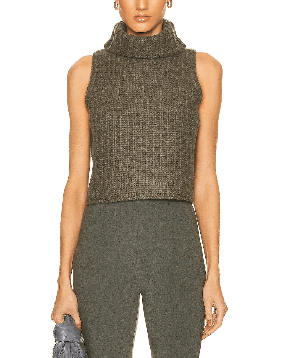 Sablynsaige Top In Kernwood - Image 1
