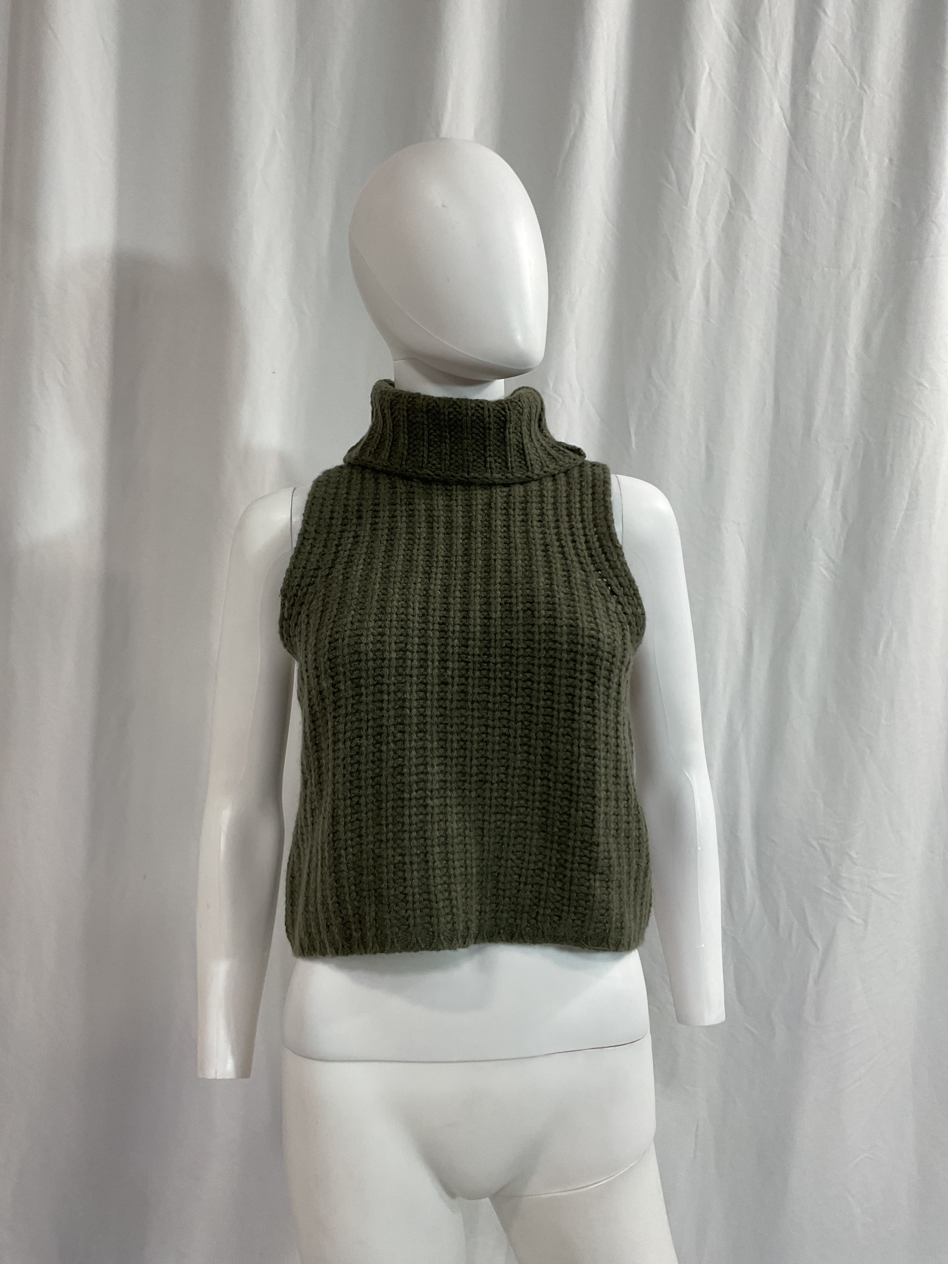 Sablynsaige Top In Kernwood - Image 4