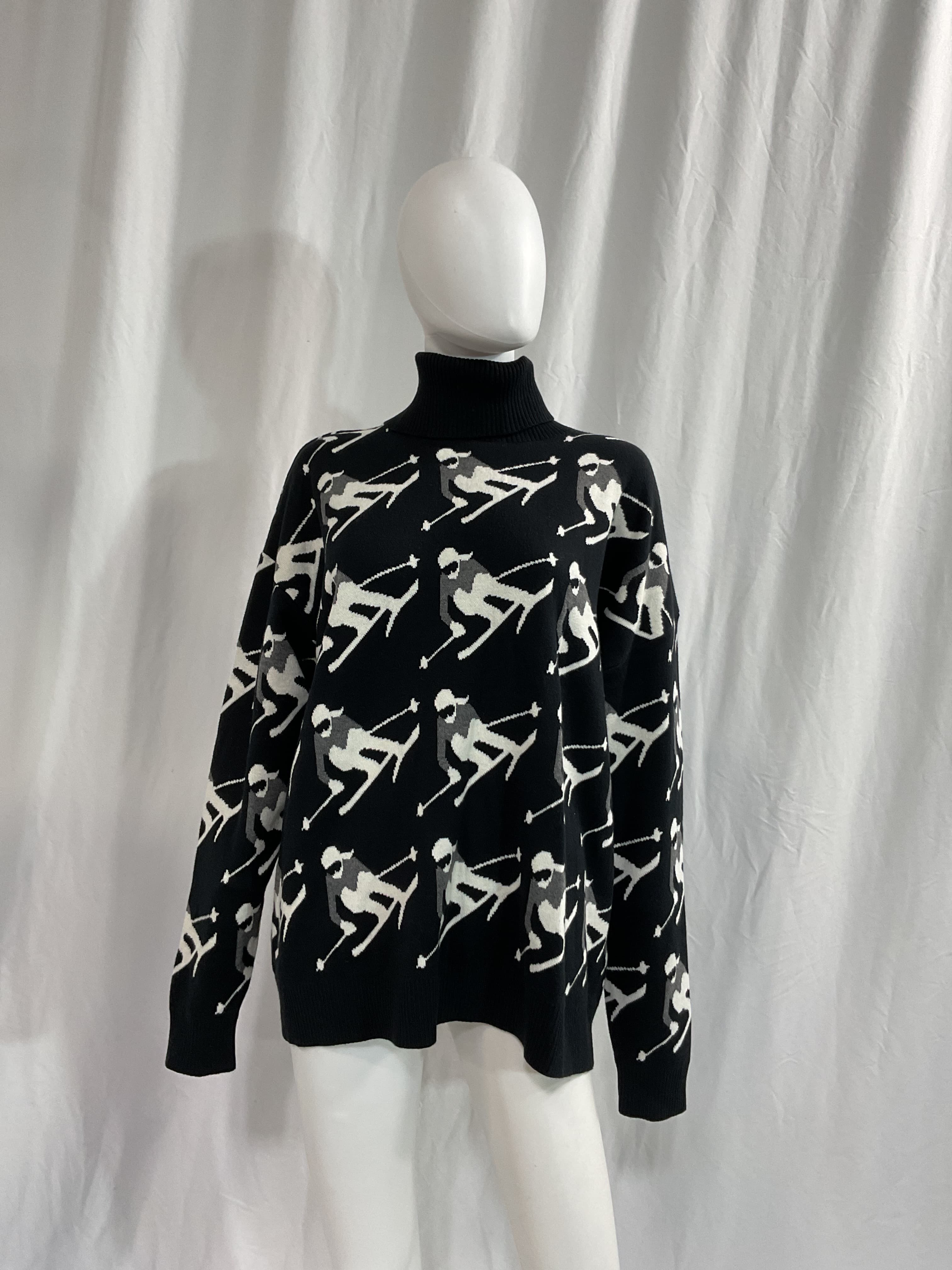 Desi Sweater In Black - Image 4