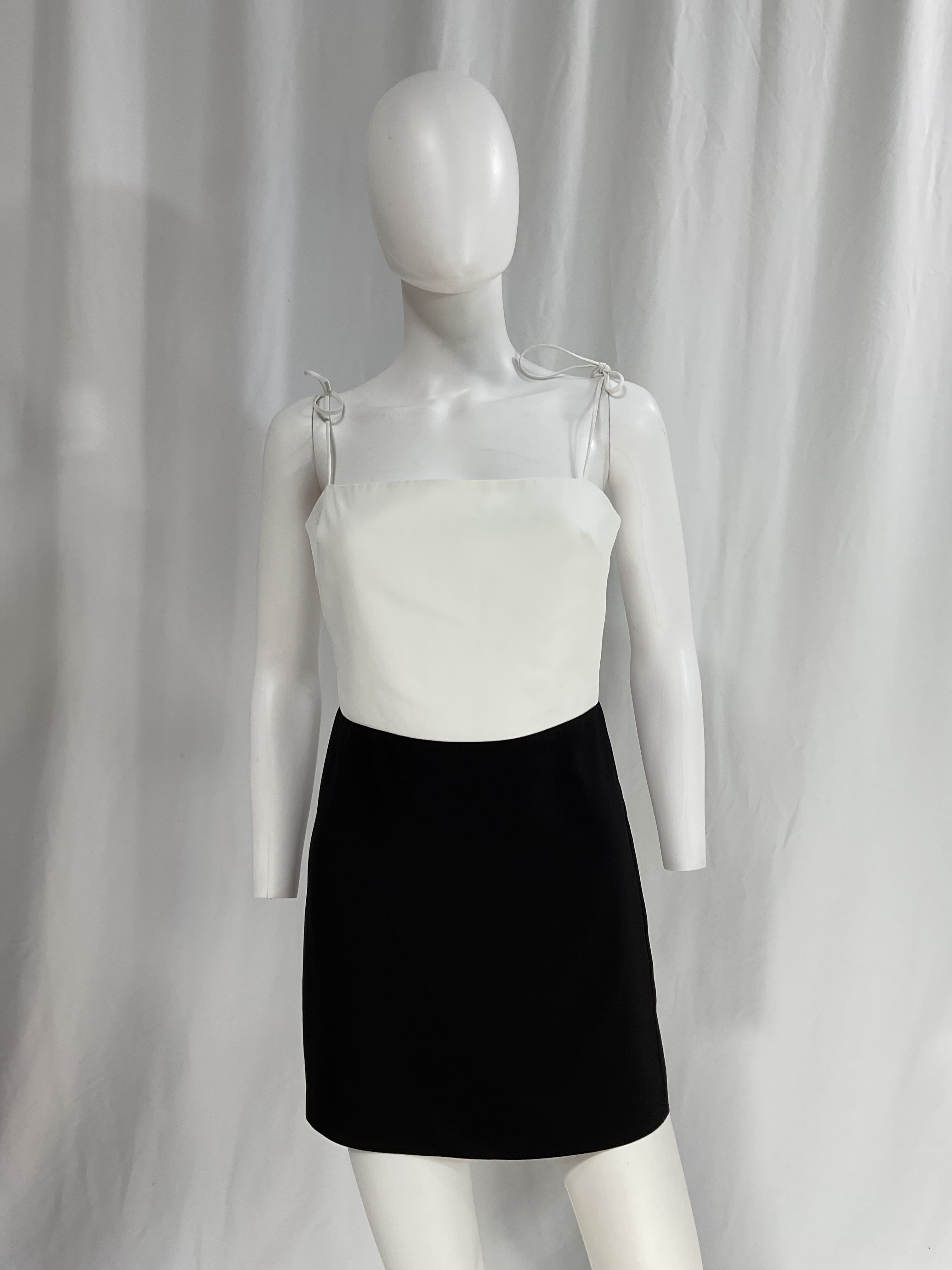 Avani Dress In Ivory & Black - Image 2