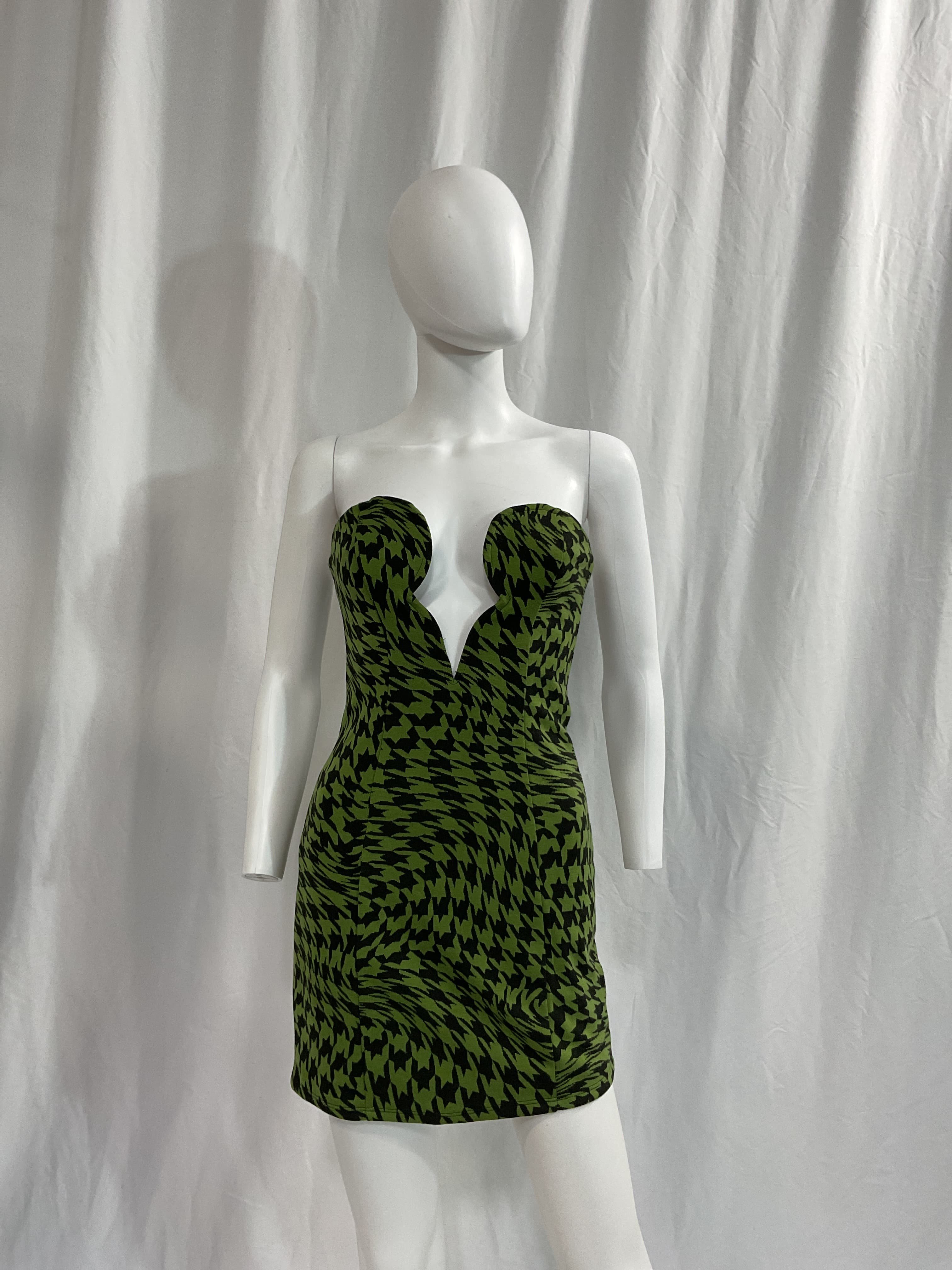 Rayna Mini Dress In Black & Green - Image 3