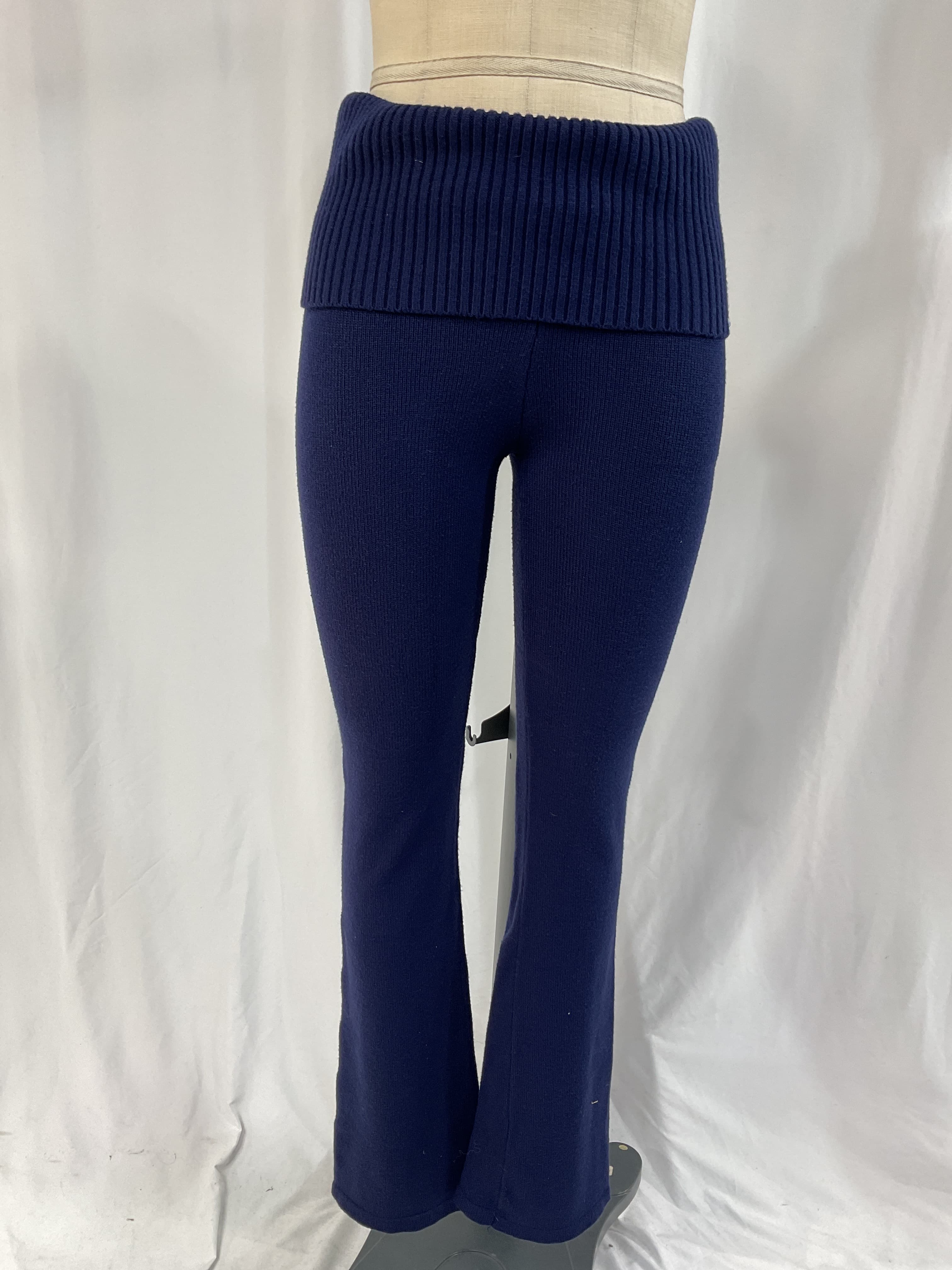 Mason Cloud Knit Pant In Luna Blue - Image 2