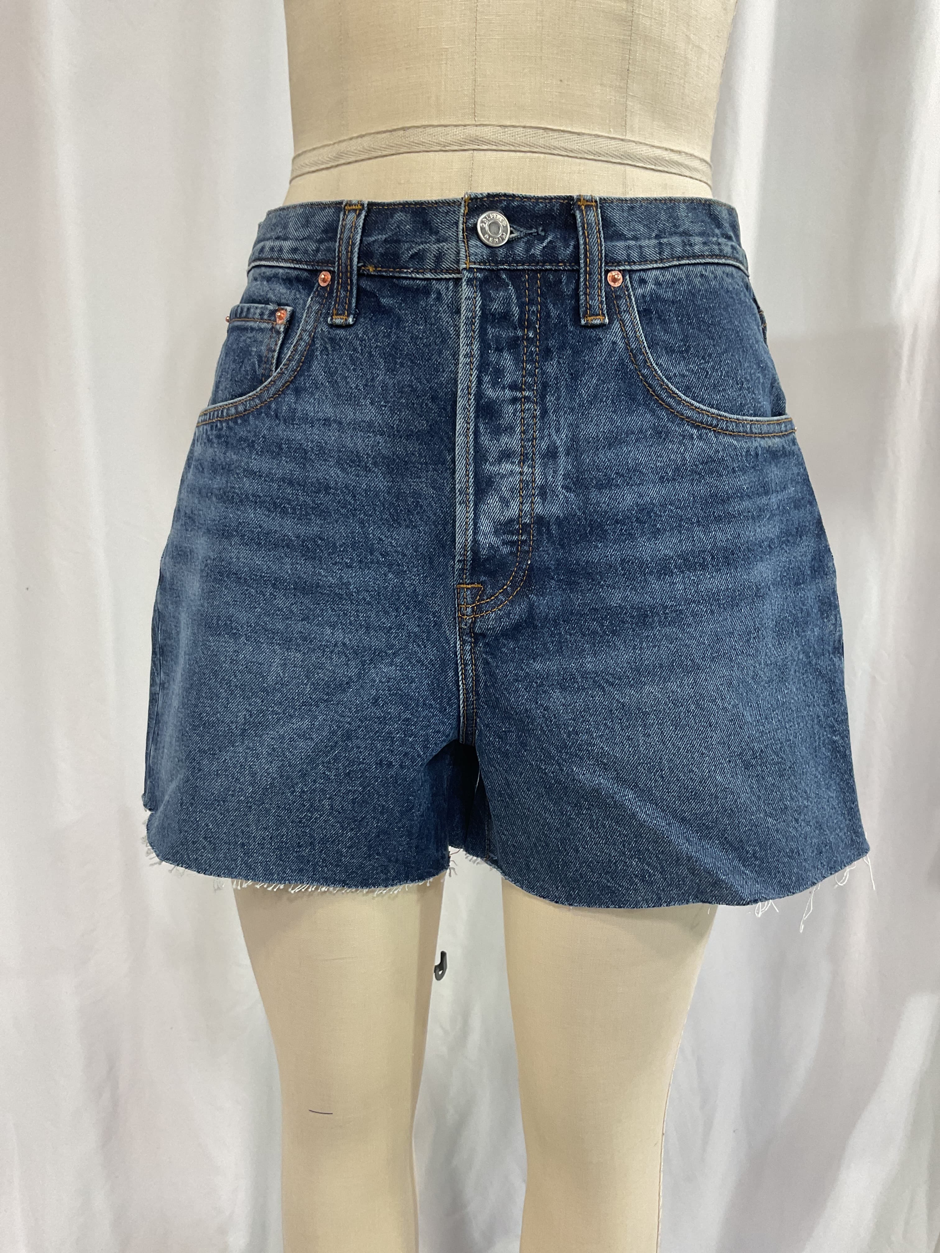 Jules Vintage Cut Off Short In Crissy Fray - Image 2