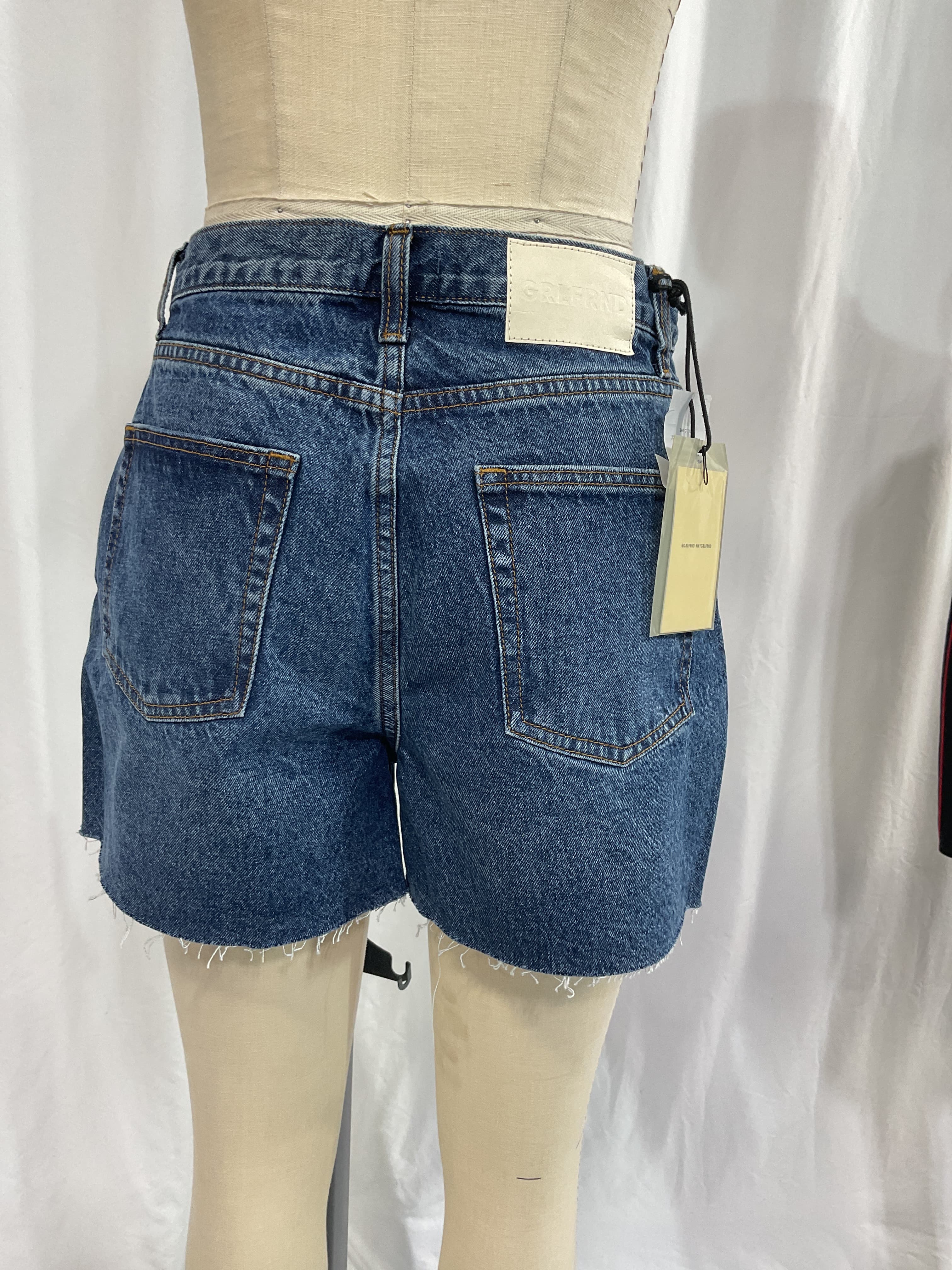 Jules Vintage Cut Off Short In Crissy Fray - Image 3