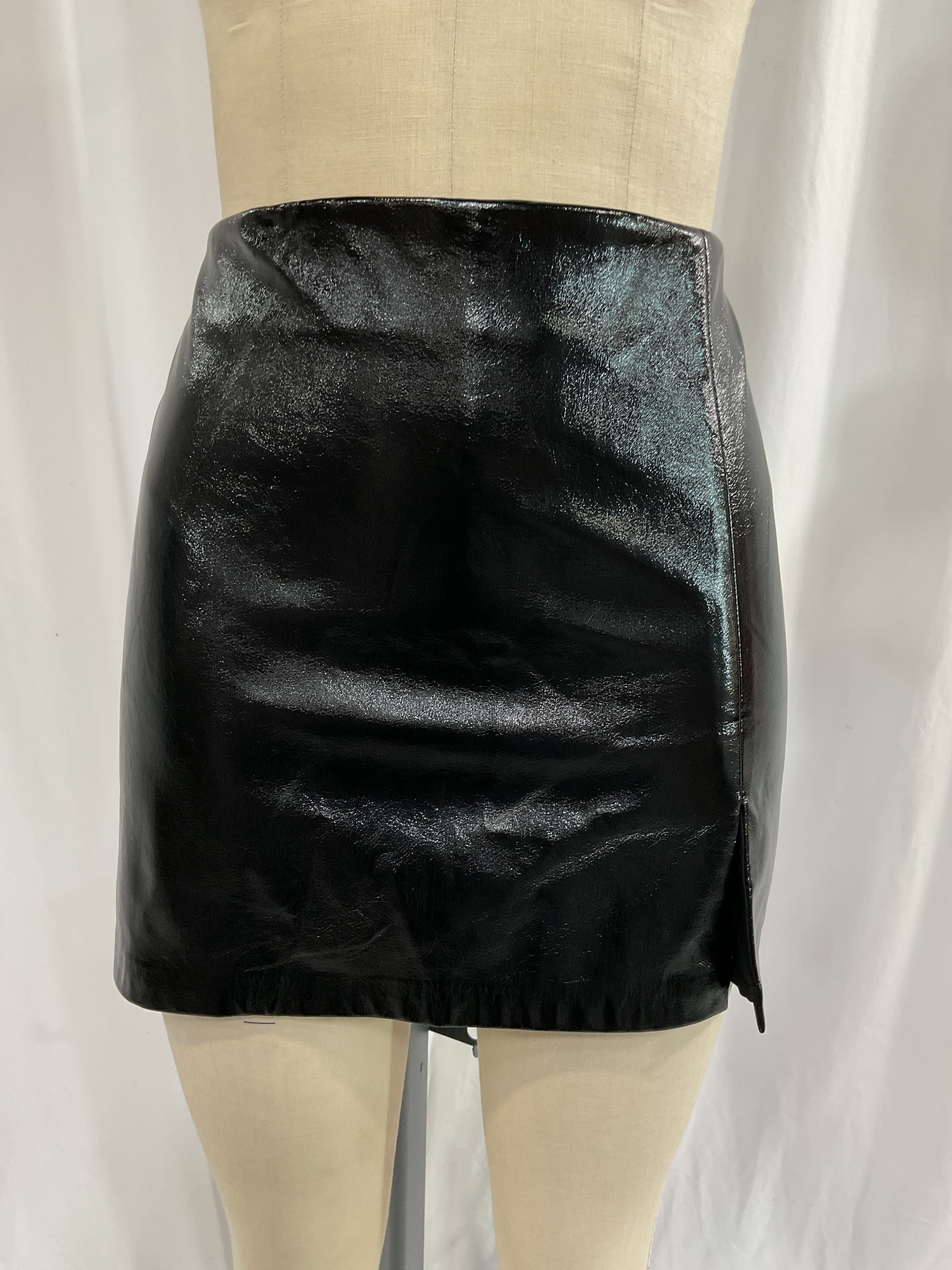Dale Skort In Patent Leather - Image 2