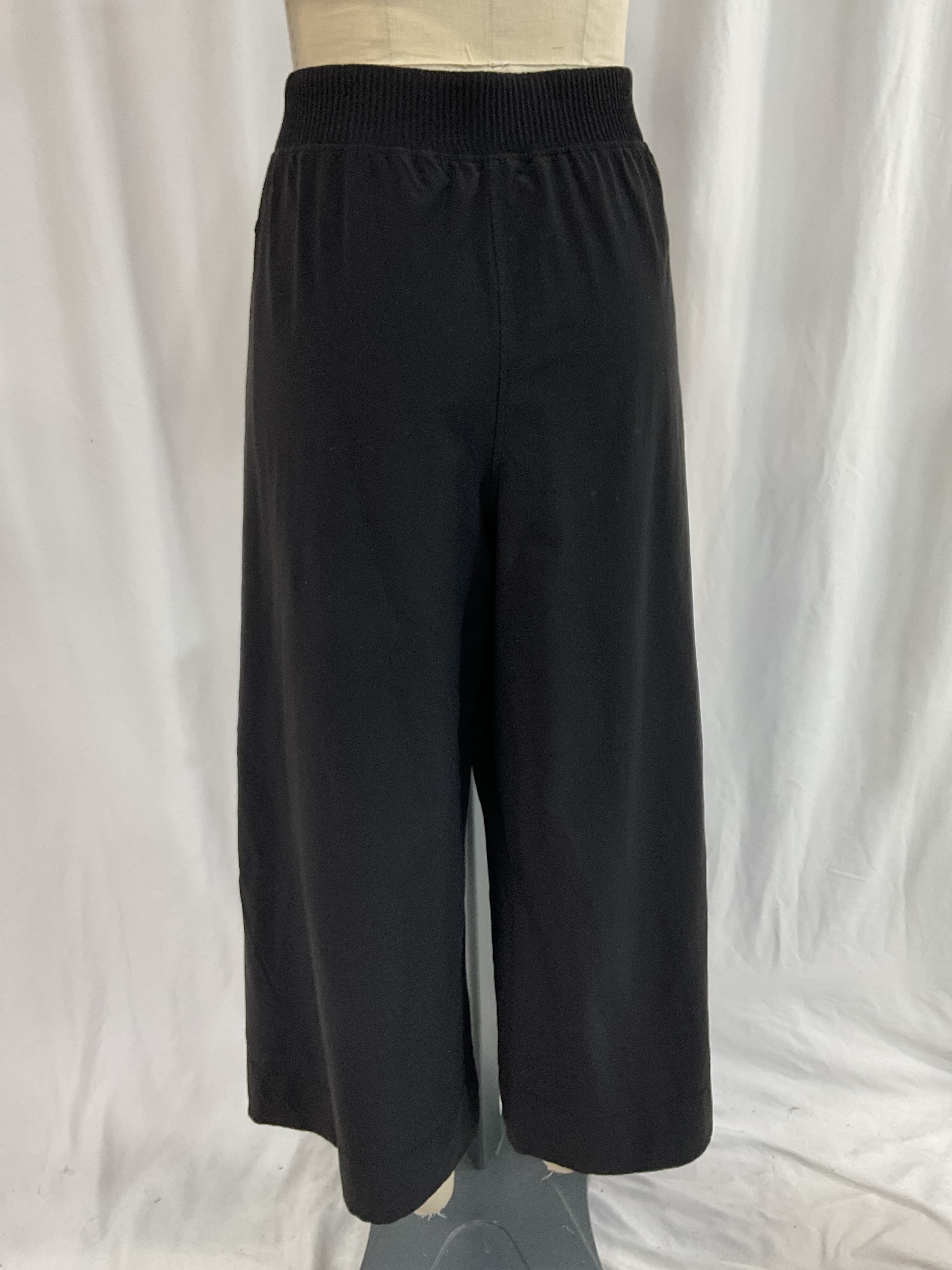 Stretch Woven Wide-Leg High-Rise Cropped Pant - Image 3