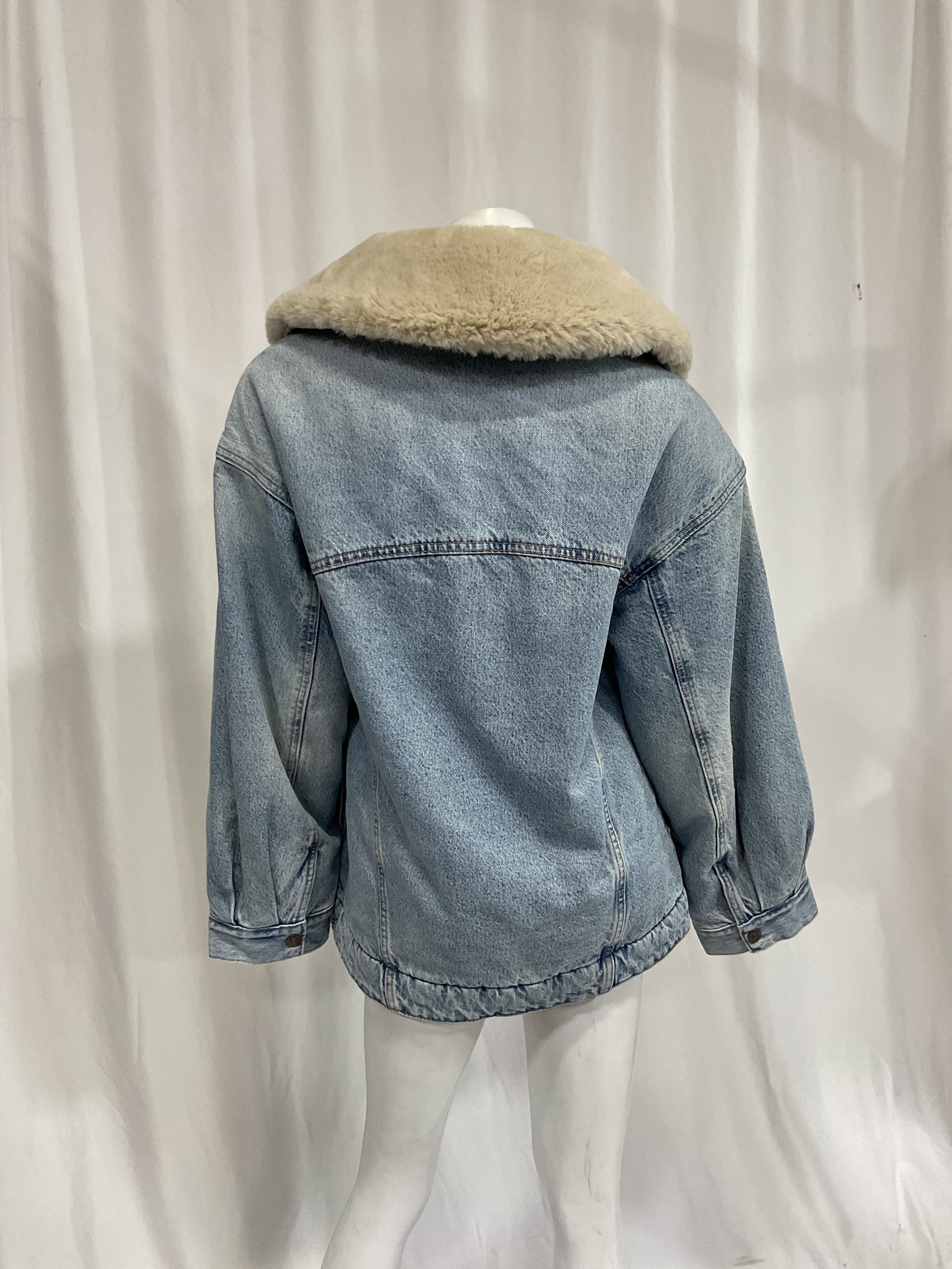 Sherpa Trucker - Image 2