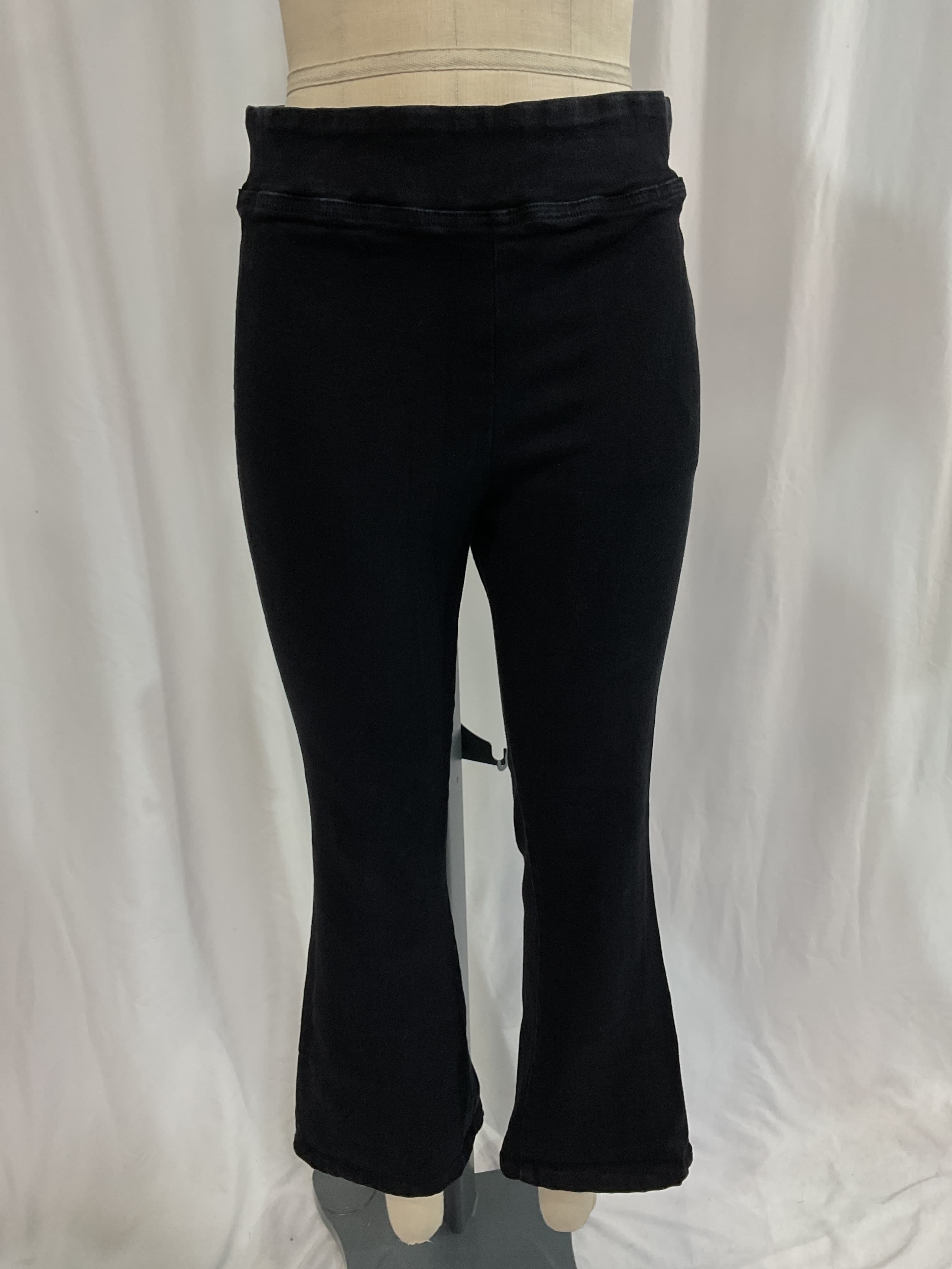 The Jetset Crop Mini Boot 2 - Image 2