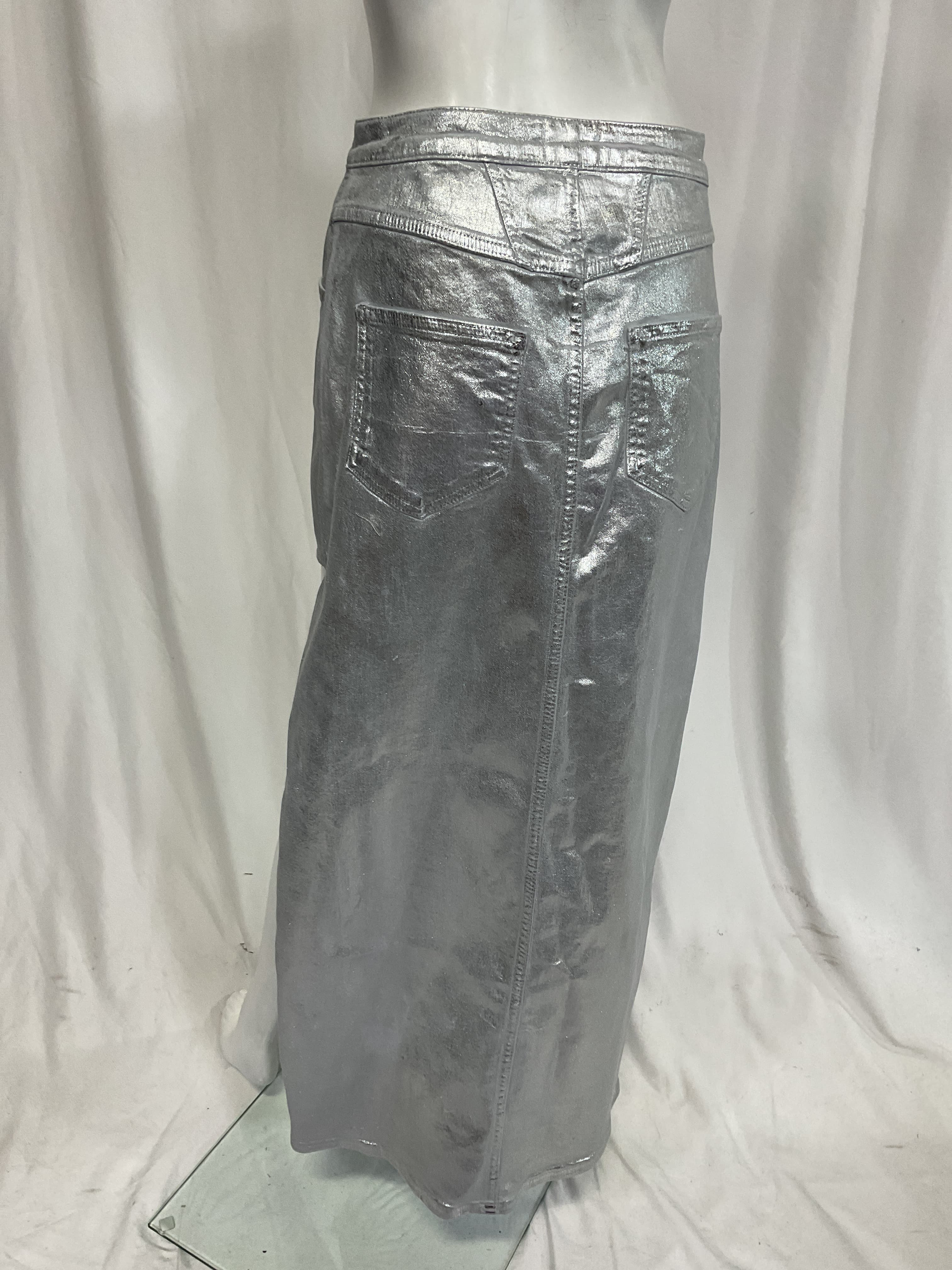 Side-Slit Maxi Skirt - Image 2