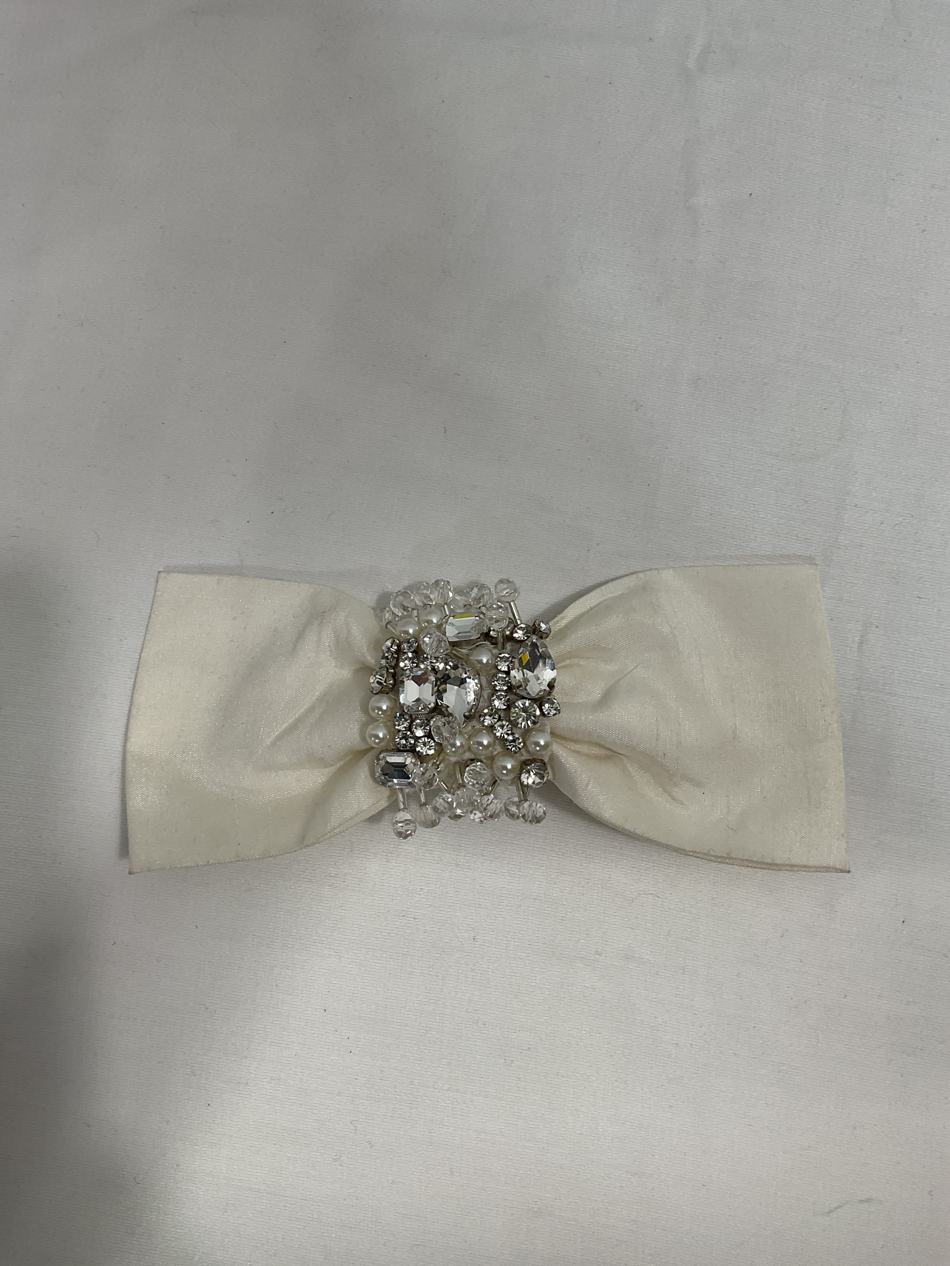 Luddington Crystal Barrette - Image 4