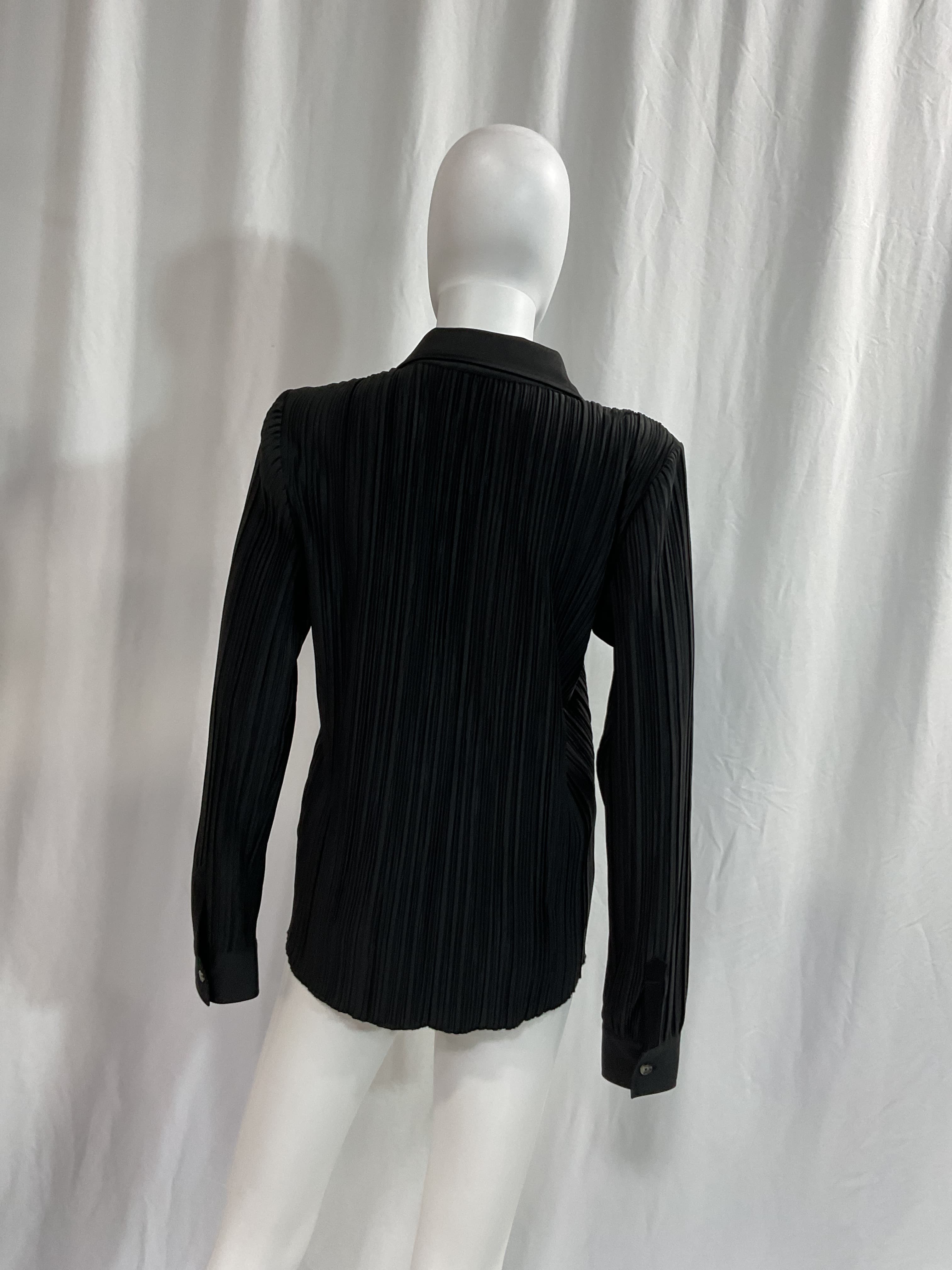 Nuri Shirt In Black - Image 3