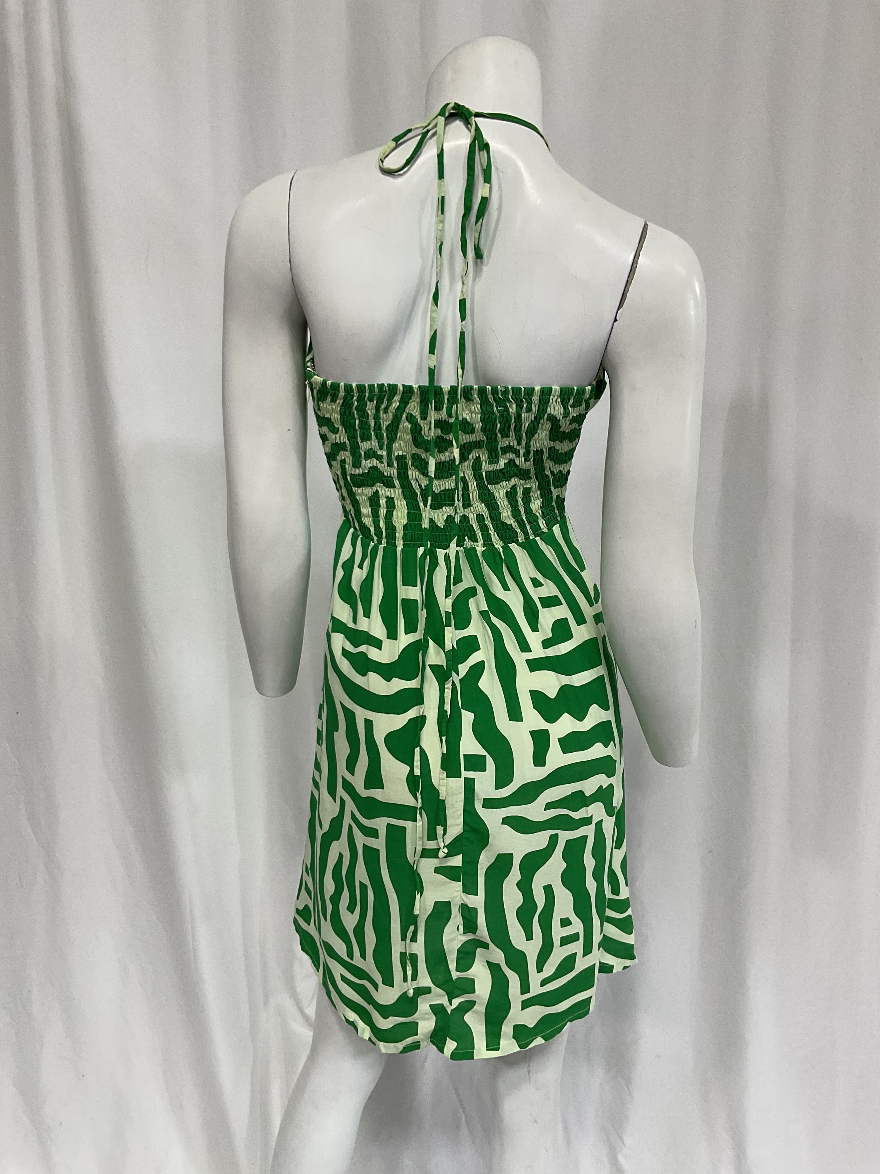 Surrau Mini Dress In Tulli Print Green - Image 2