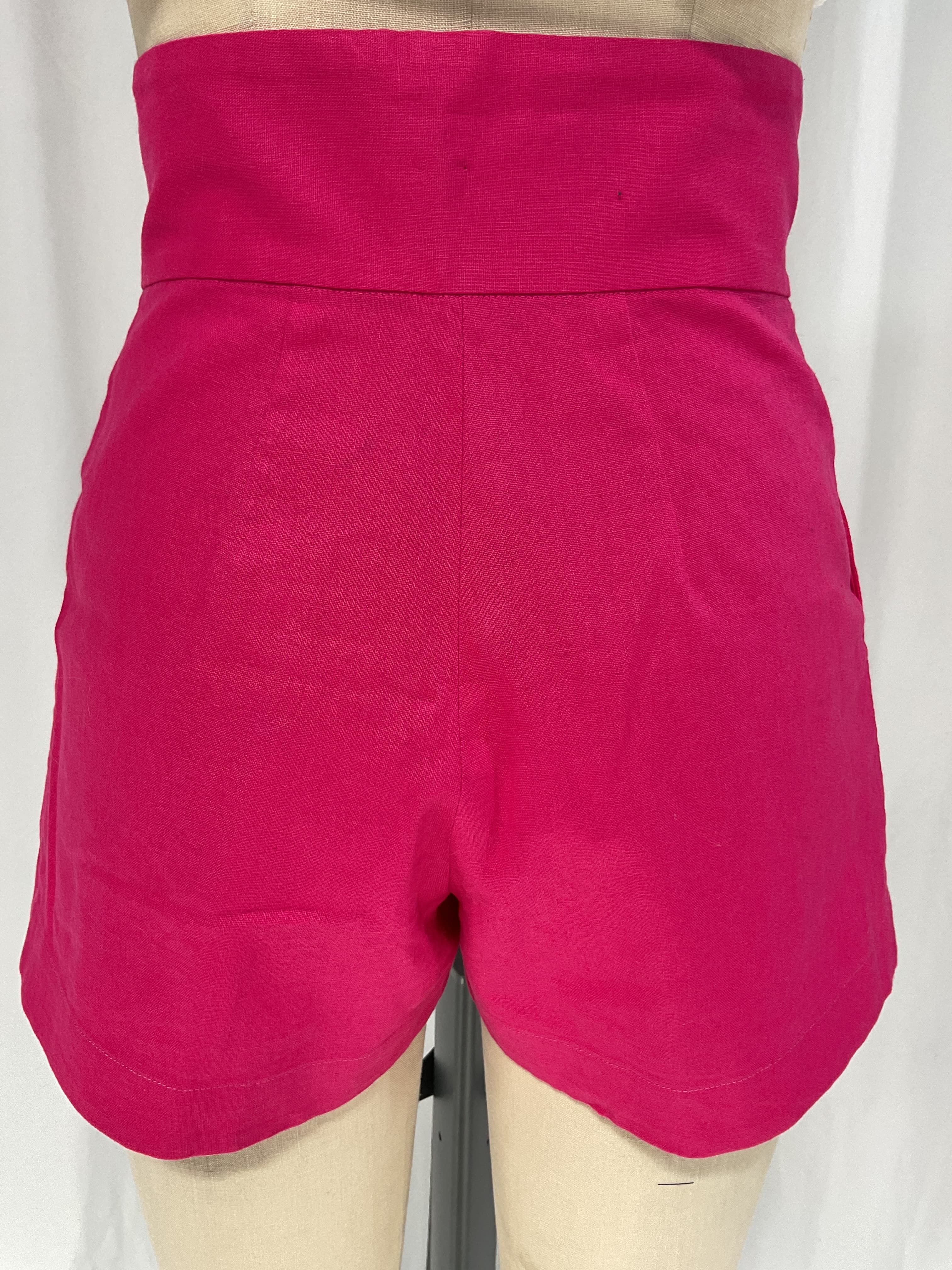 Aleco Short In Hot Pink - Image 3