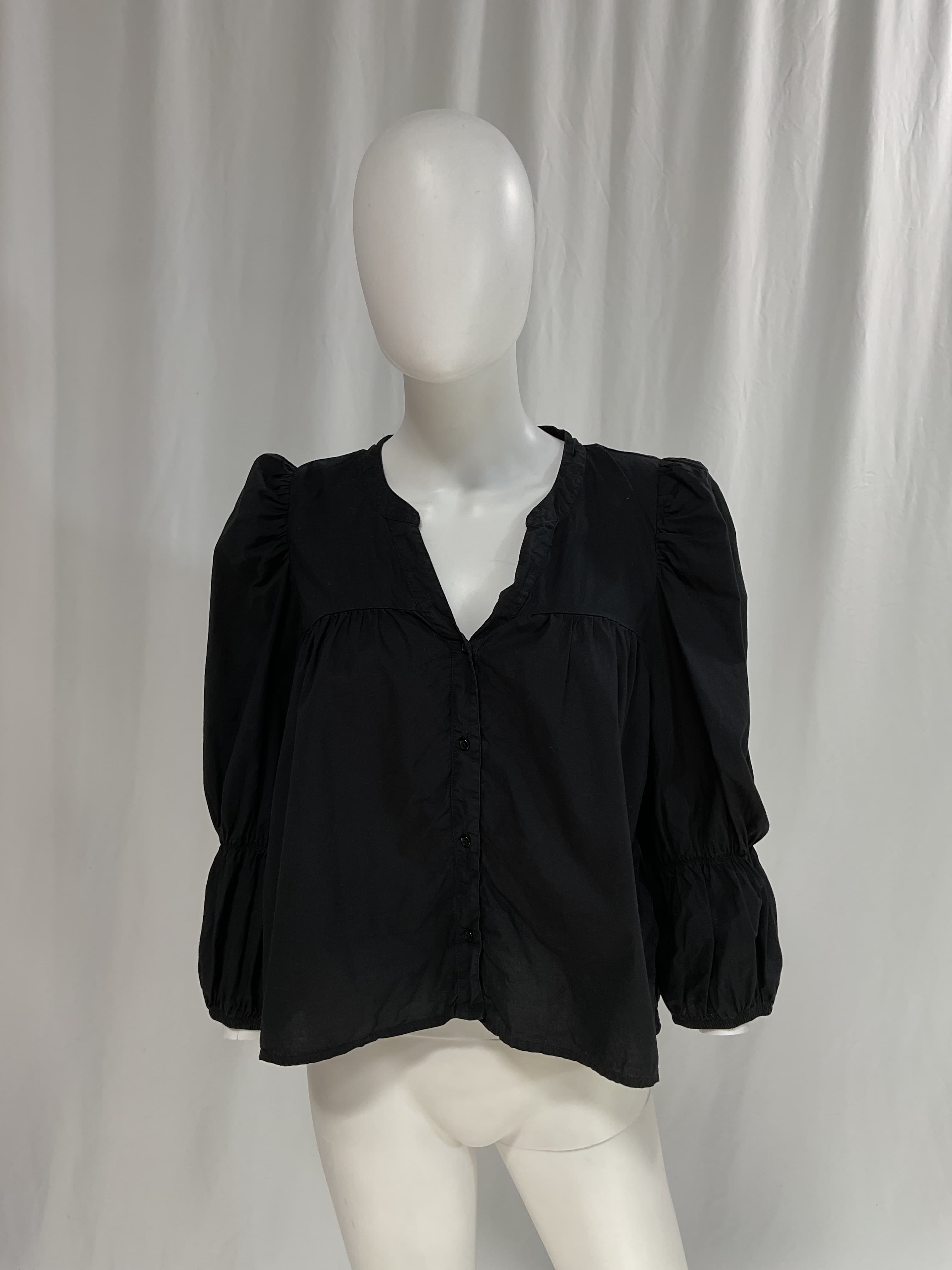 Geneva Romantic Crop Top In Jet Black - Image 4