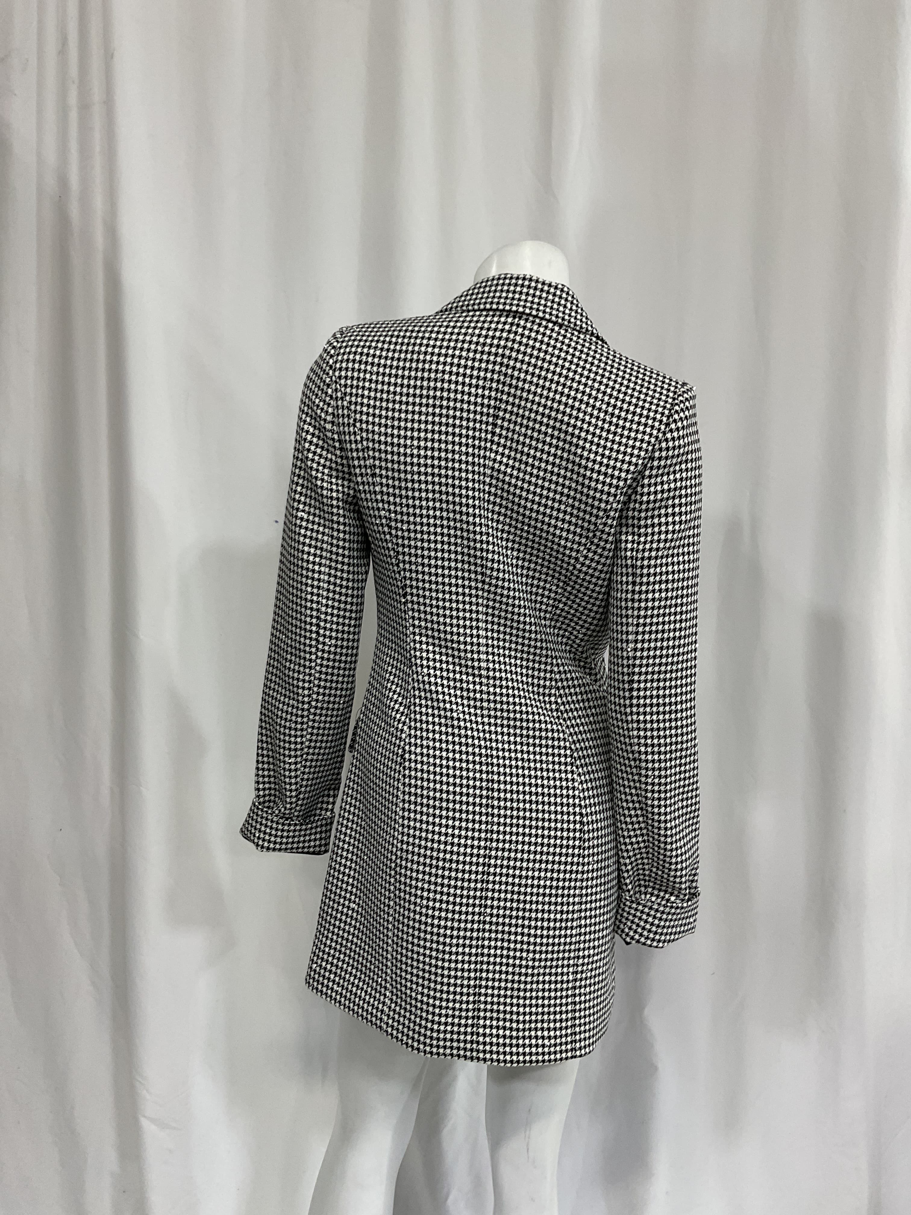 Nadjha Blazer Dress In Black & White - Image 3