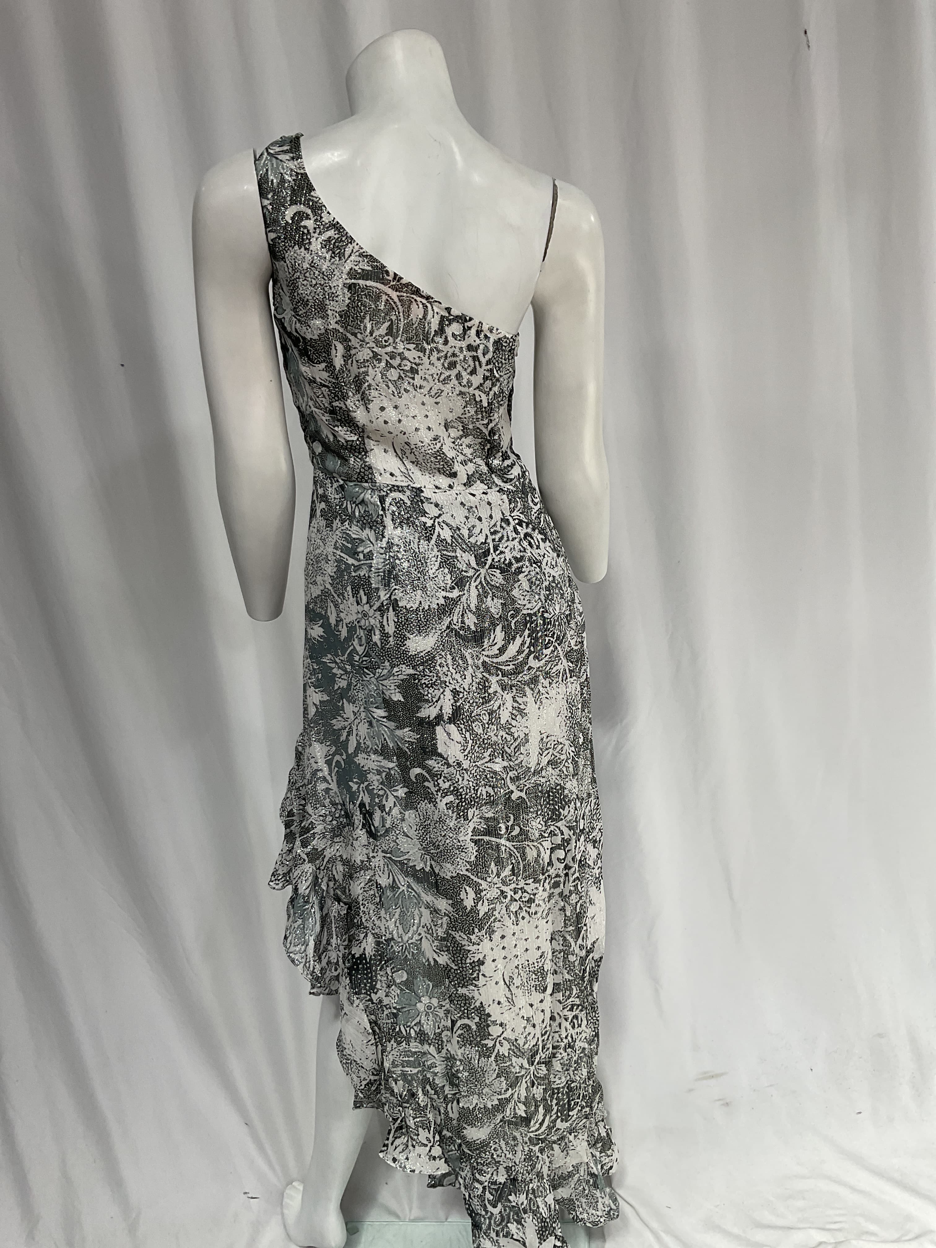 Paola One Shoulder Maxi Dress In Black & White - Image 2