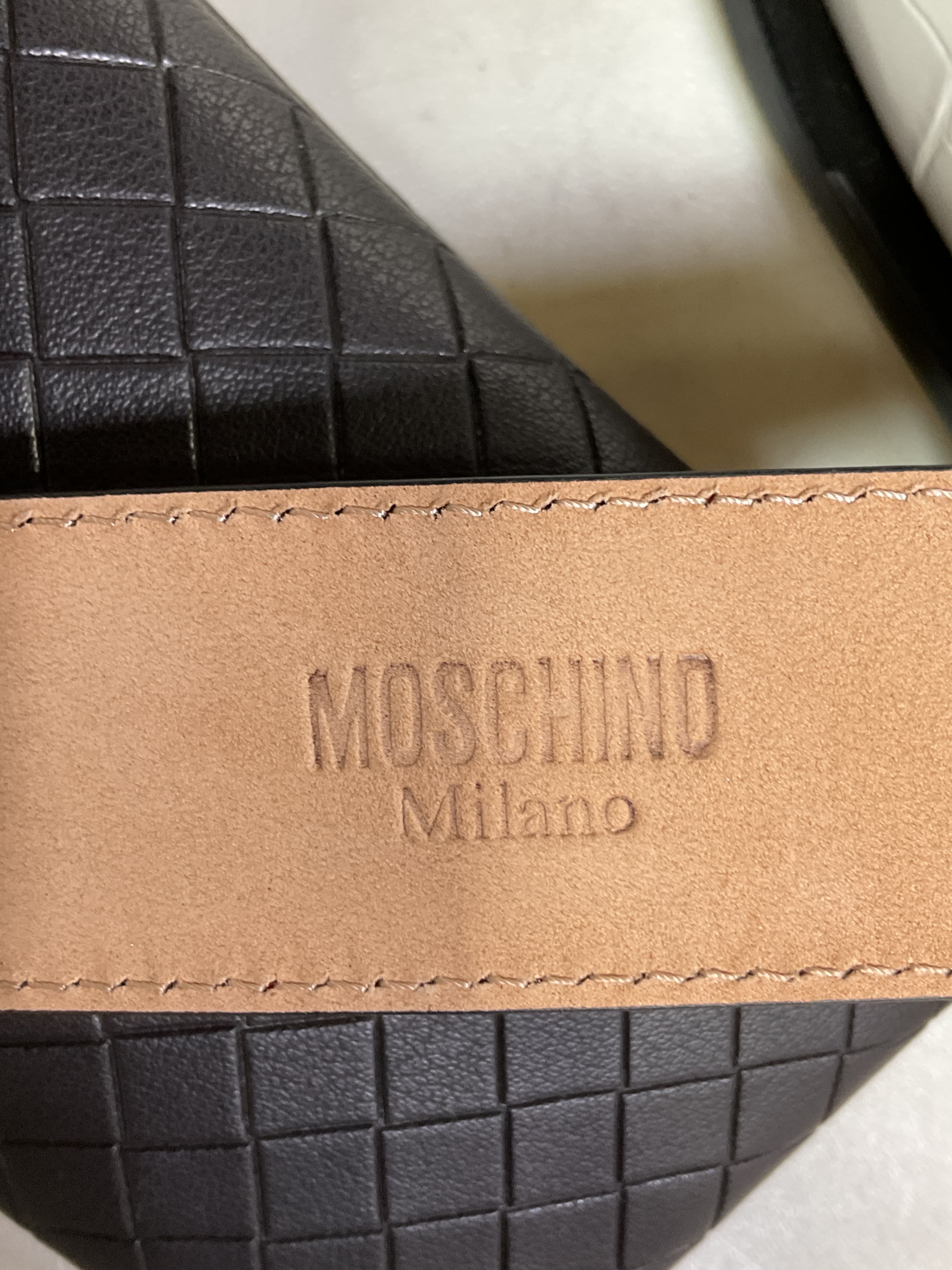Thick Snake-Embossed Leather Logo Belt - Image 2