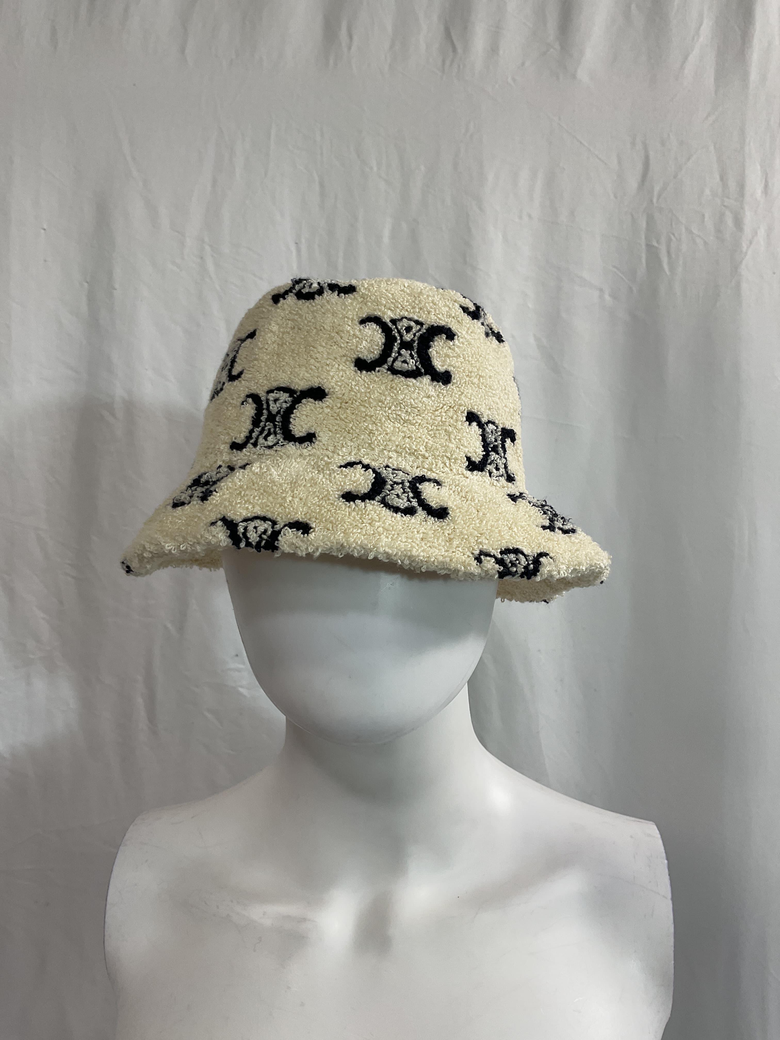 Terry Cloth Bucket Hat With All-Over Triomphe Motif - Image 4