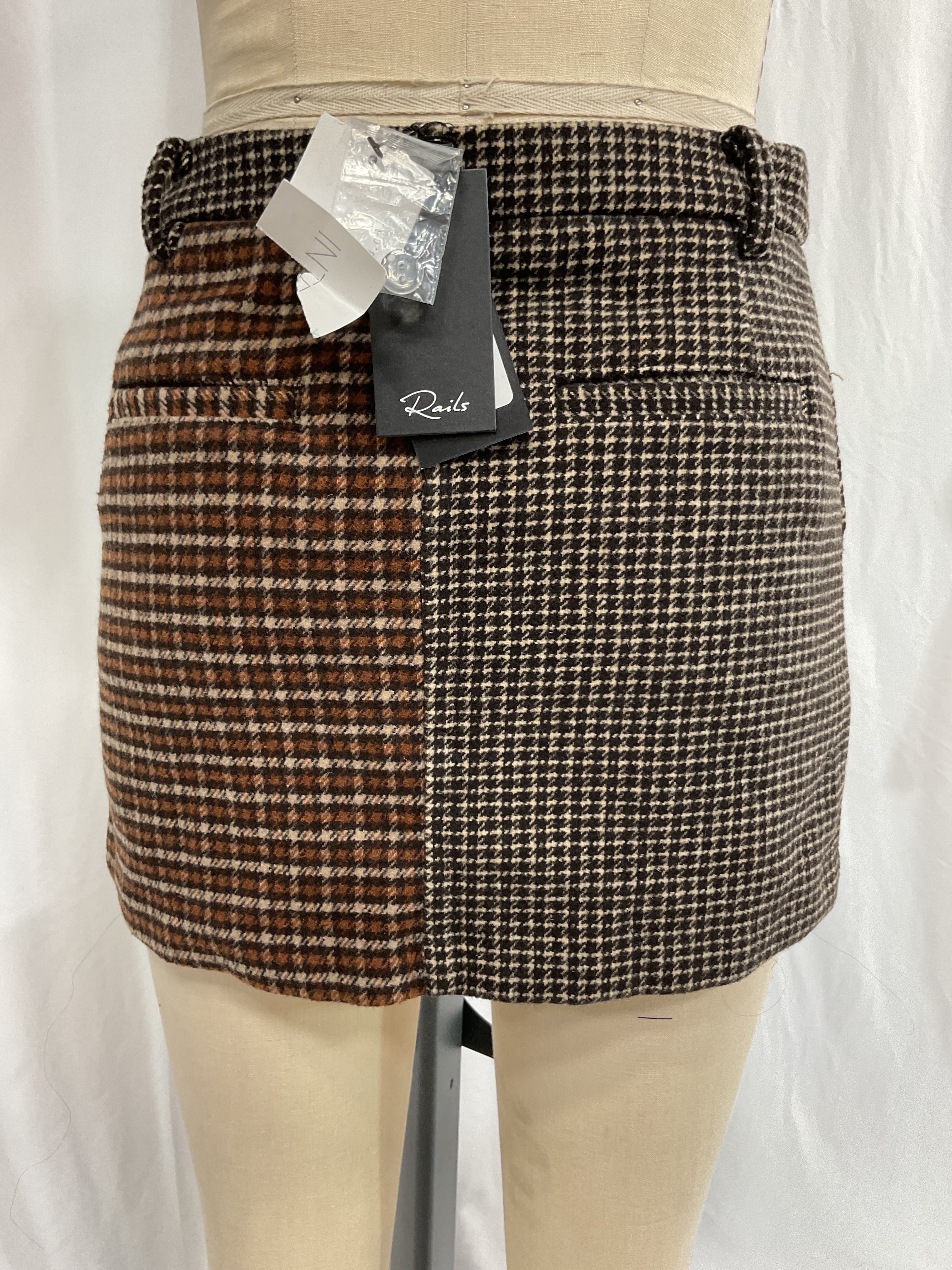Prim Pattern-Blocked Mini Skirt - Image 2
