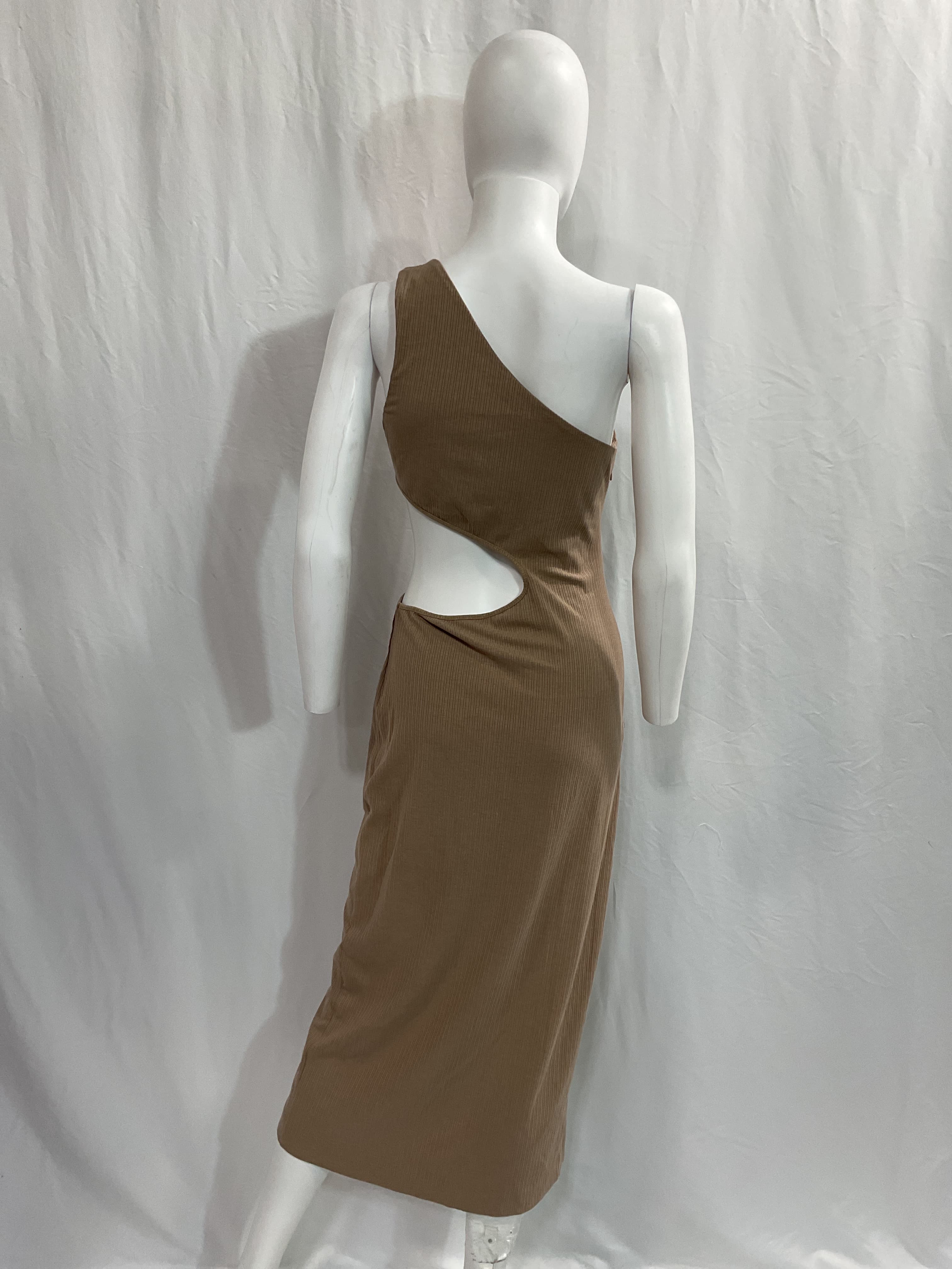 Almira Midi Dress - Image 2