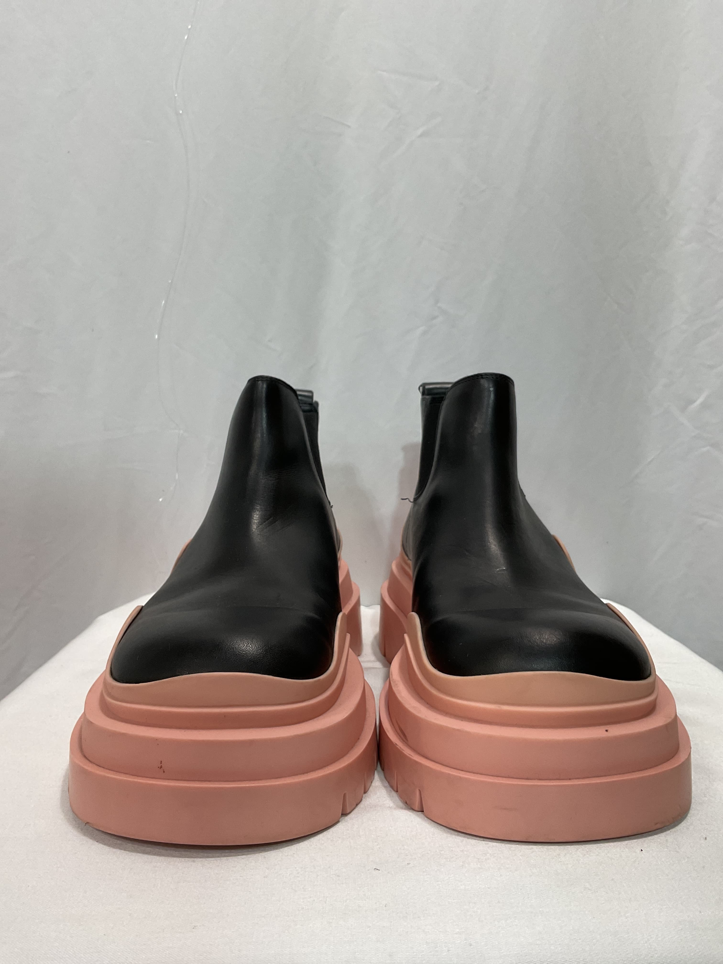 The Tire Ankle Boots In Black & Peachy & Transparent - Image 2