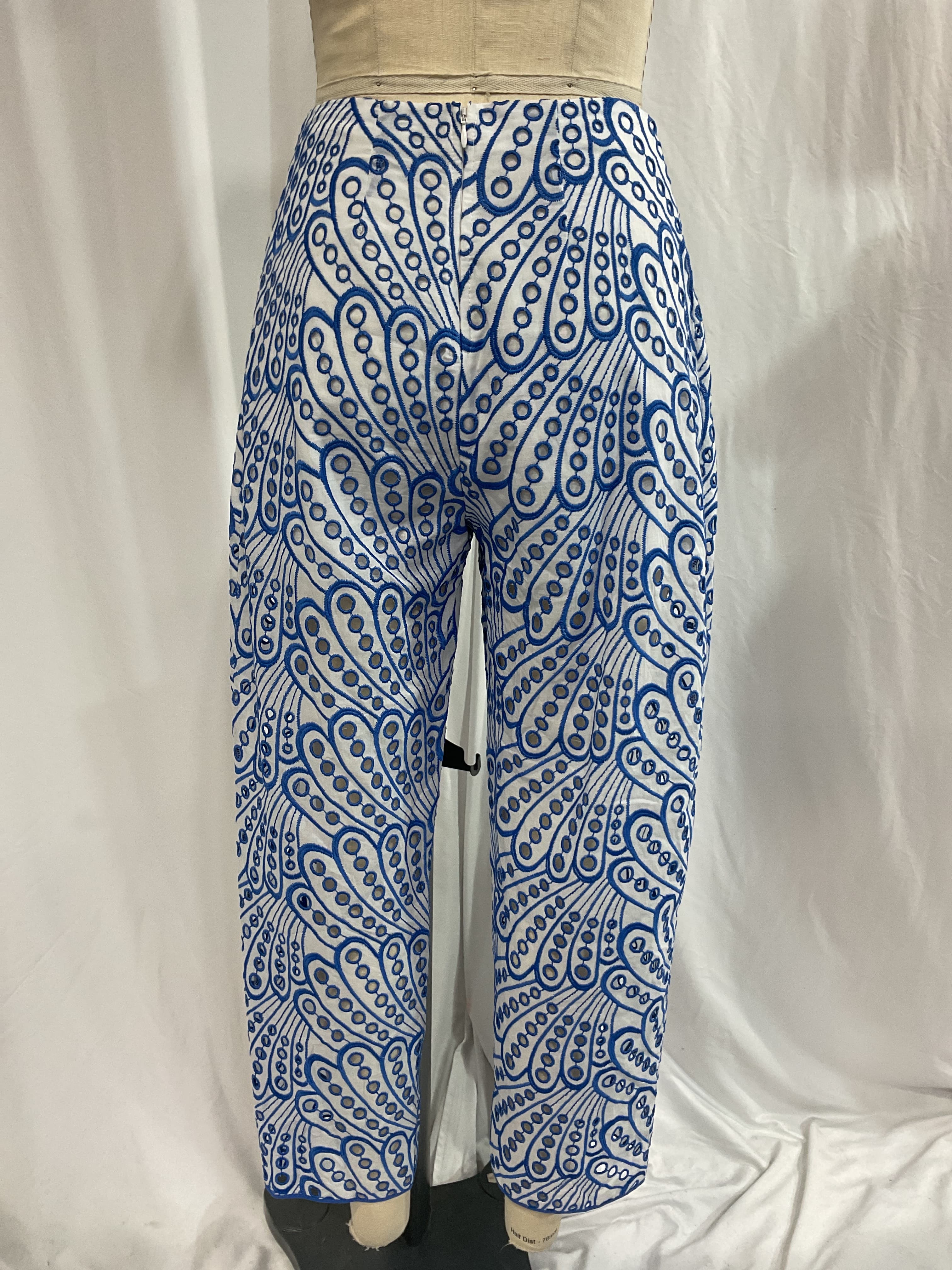 Simone Broderie Anglaise Cotton-Blend Tapered Pants - Image 3
