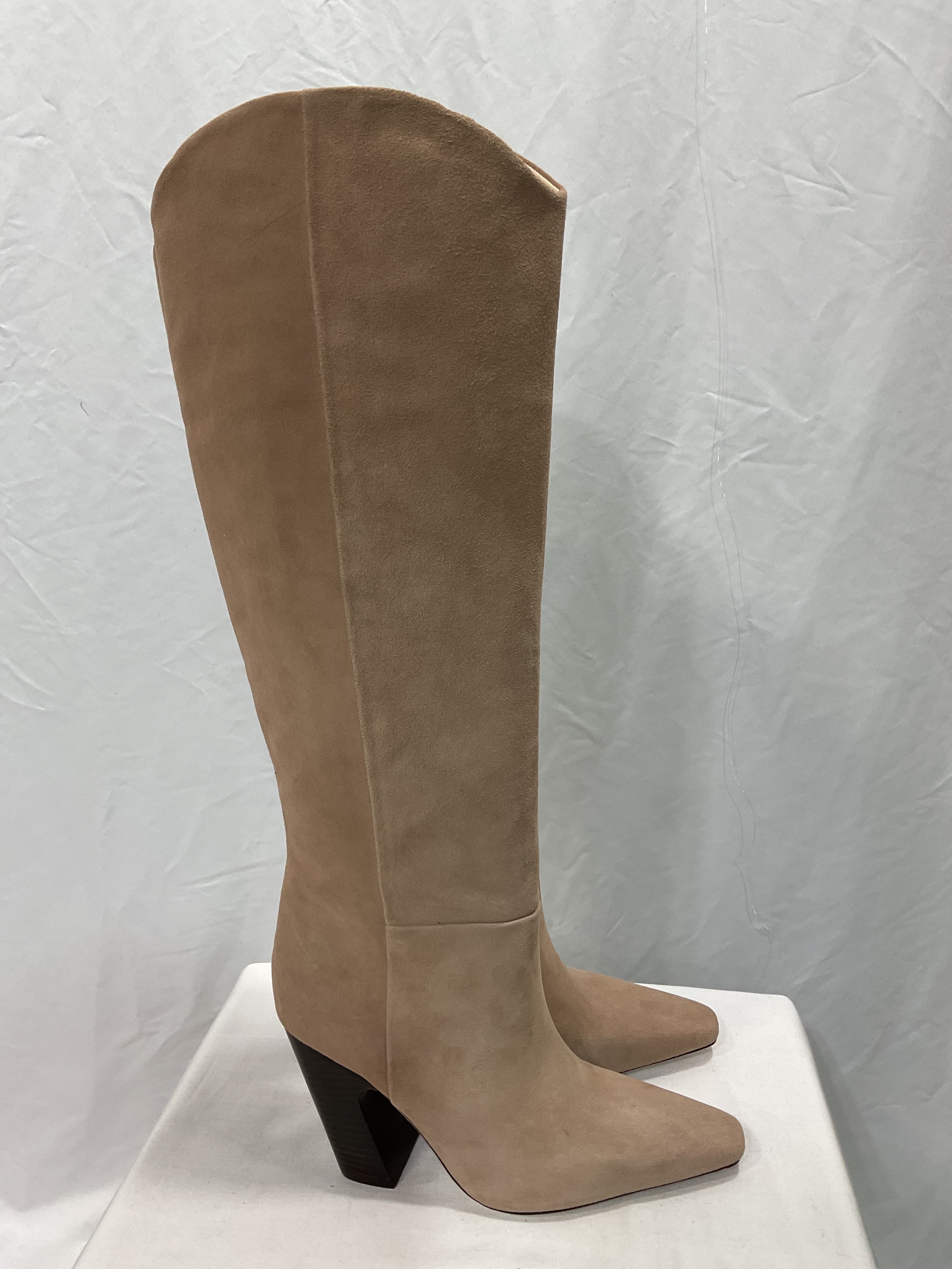 Daria Boot In Latte - Image 4