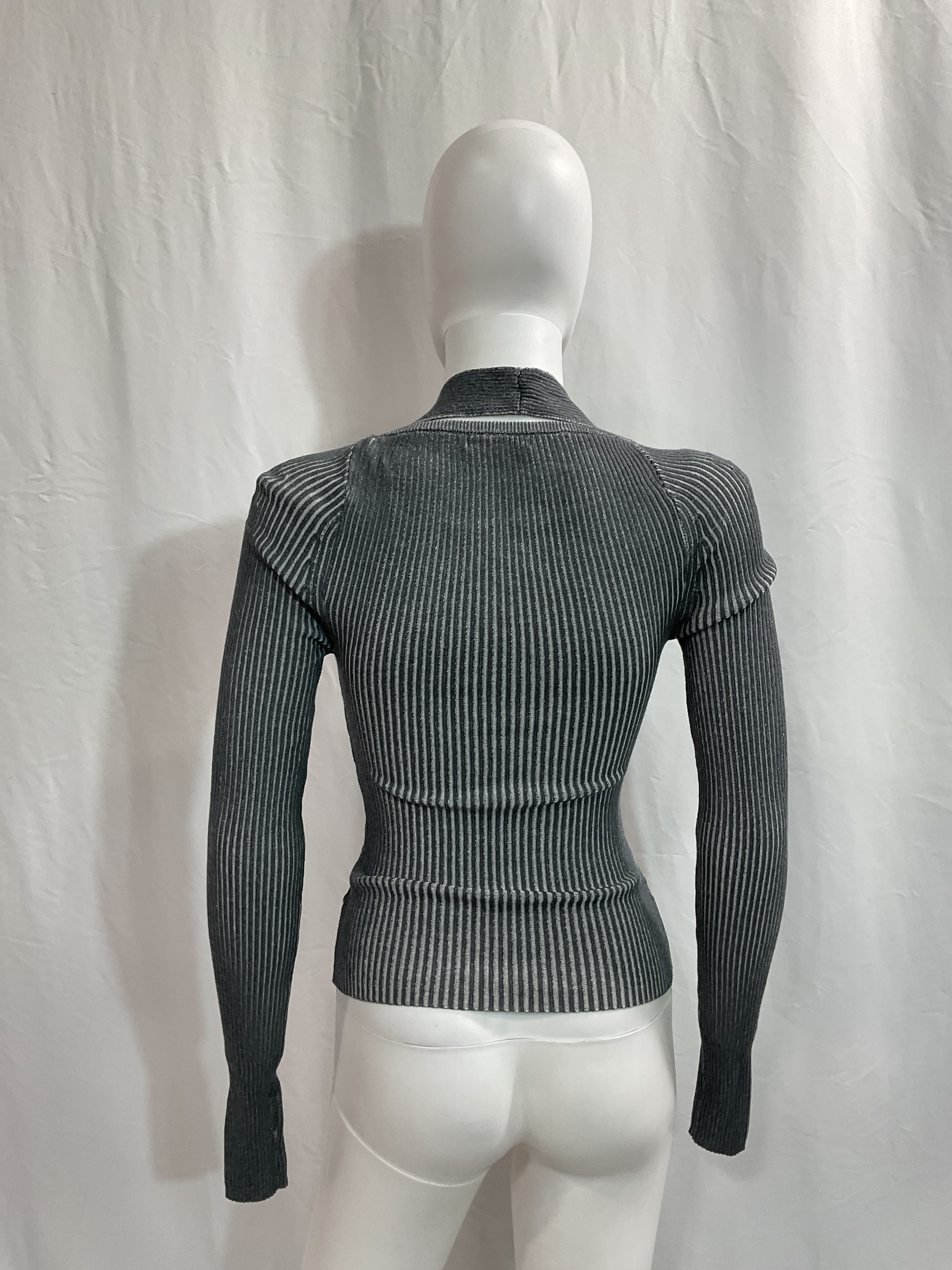 Alma Top In Charcoal - Image 2