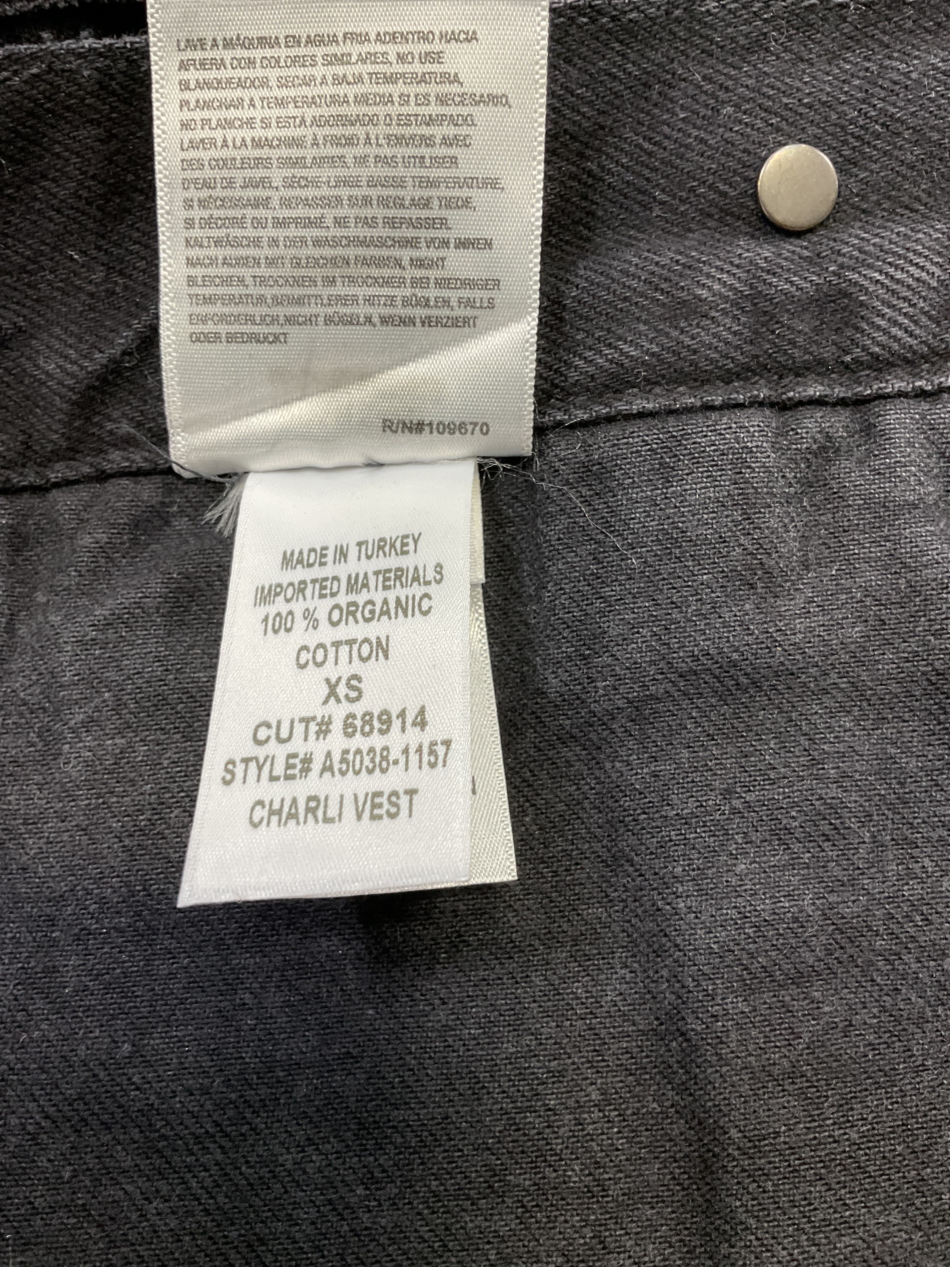 Charli Vest - Image 4