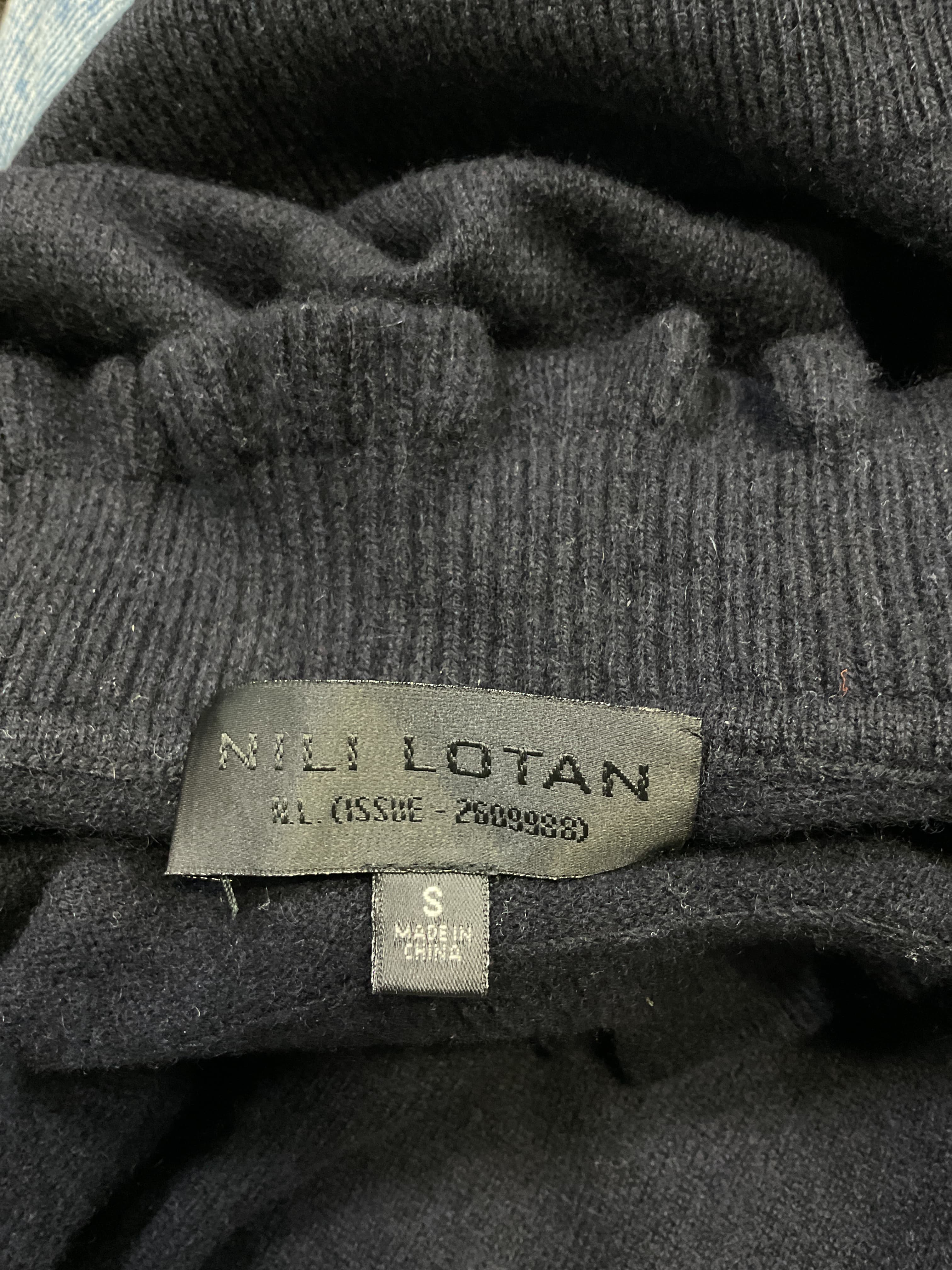 Francis Sweater In Dark Navy - Image 3