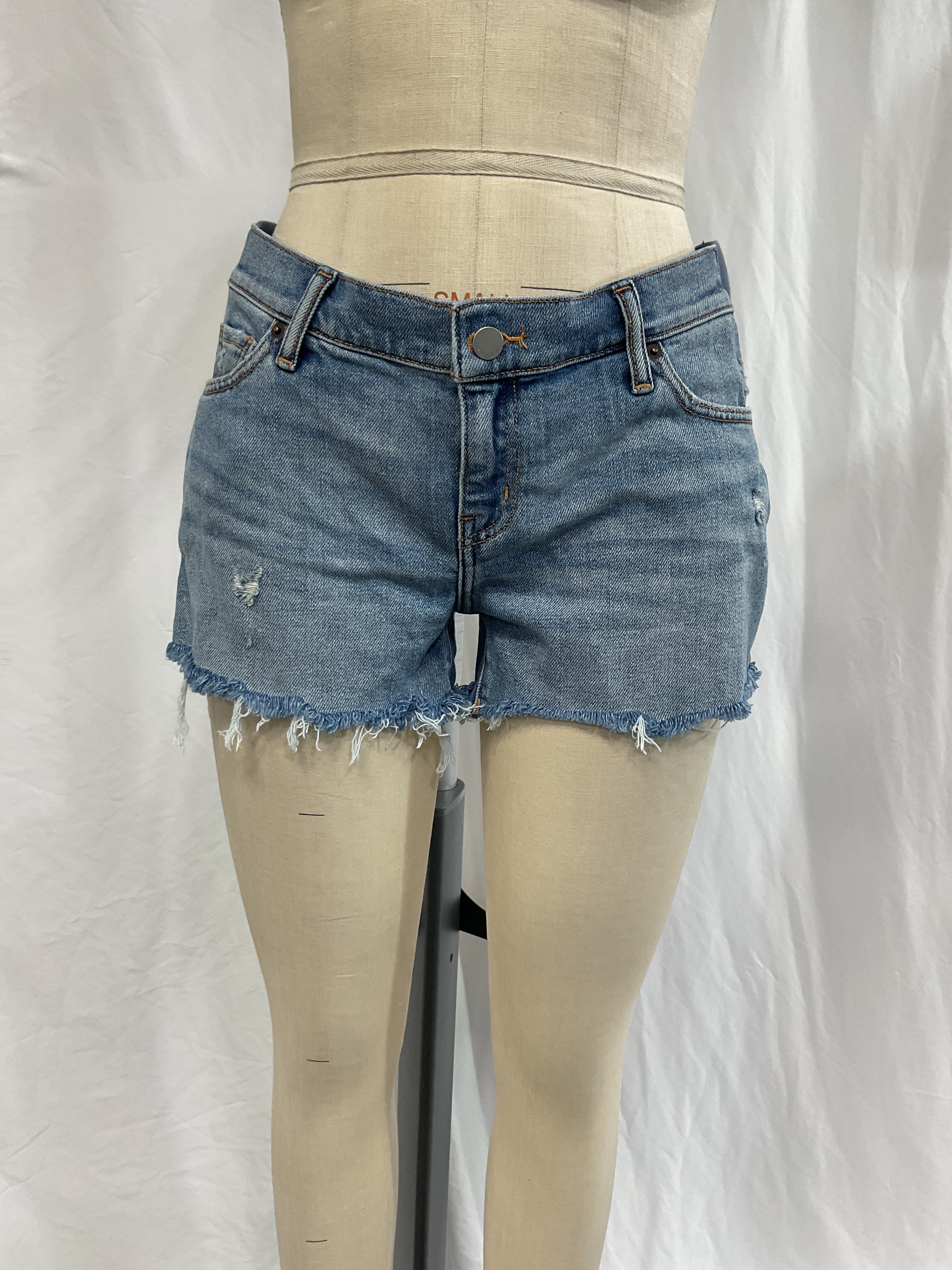 The Cut Off Maternity Short - Image 2
