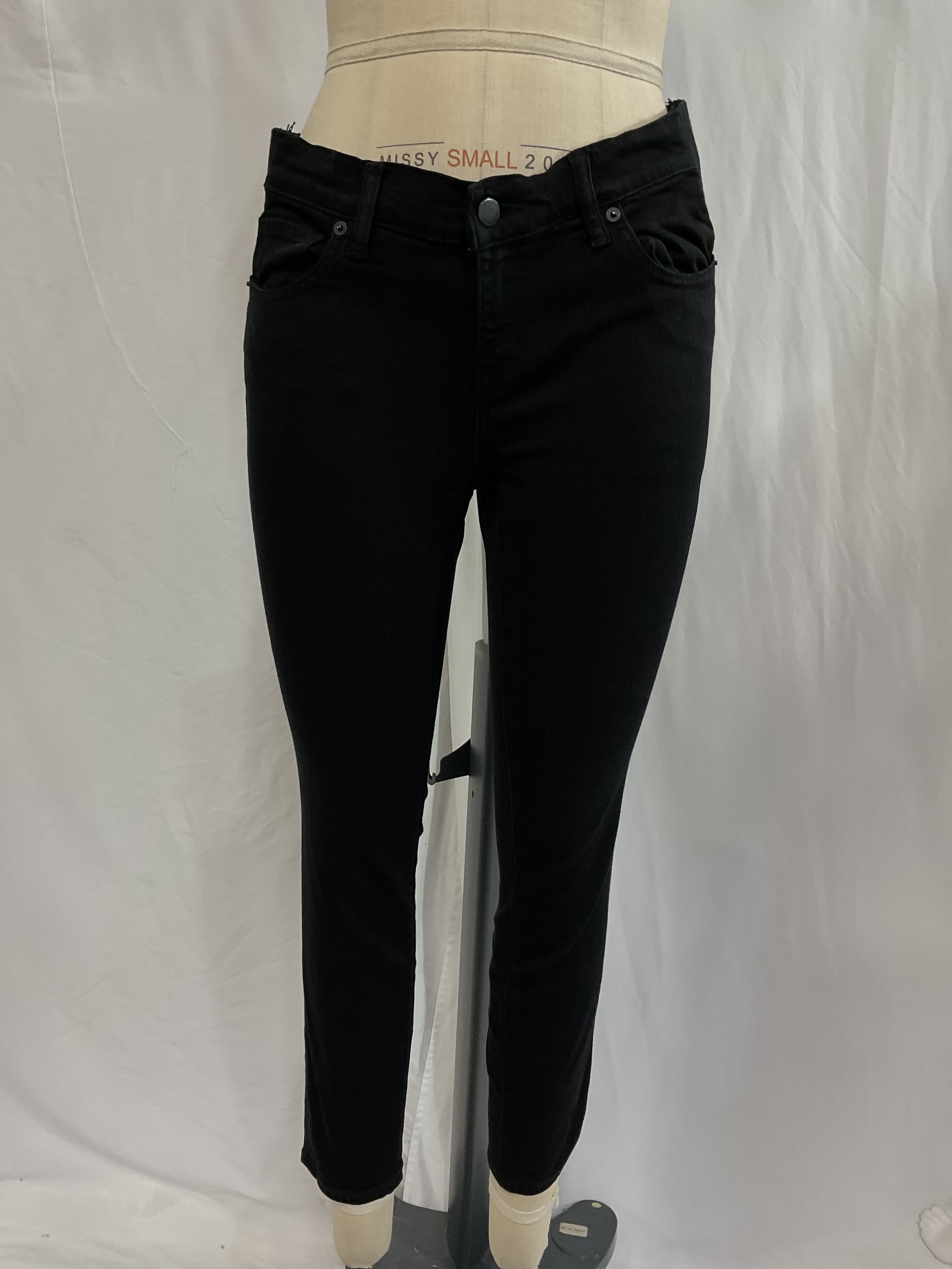 The Slim Maternity Jean - Image 3