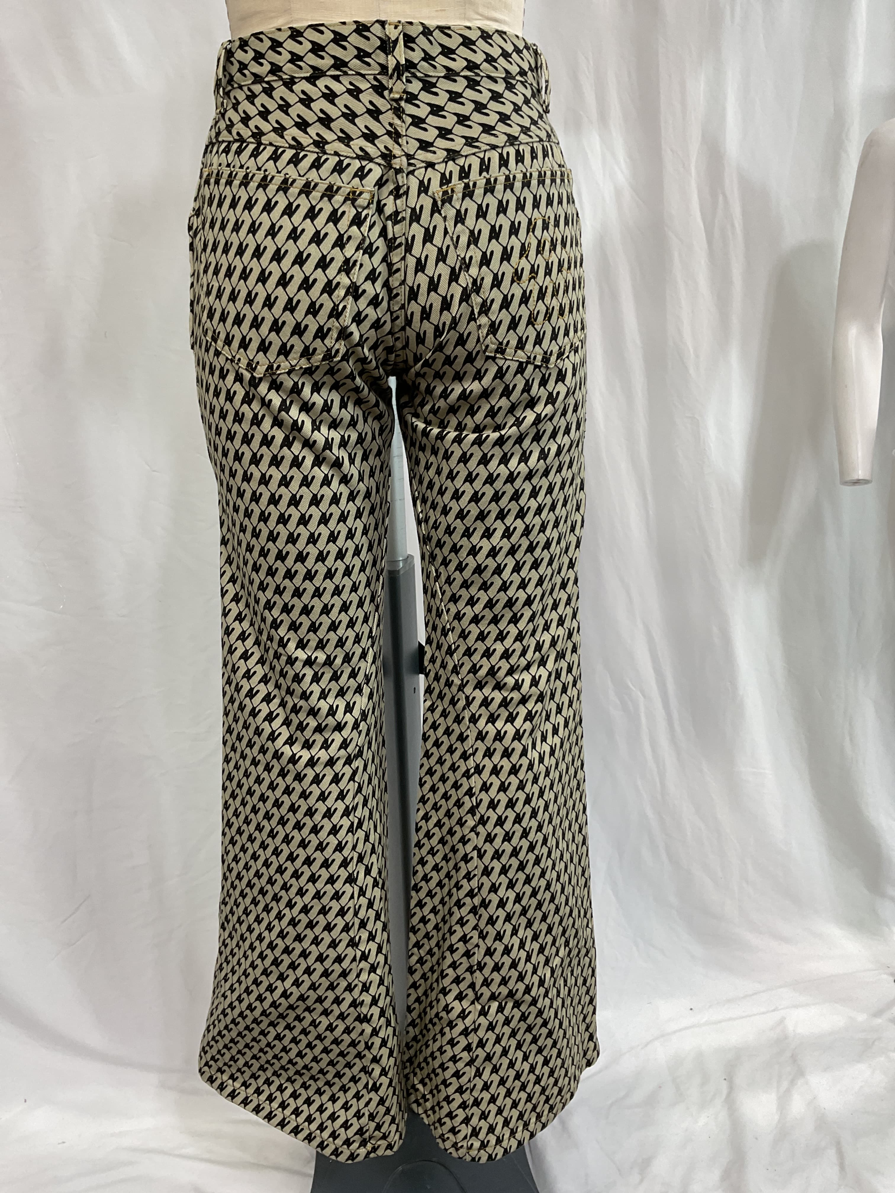 High-Rise Wide Leg Jeans - Image 2