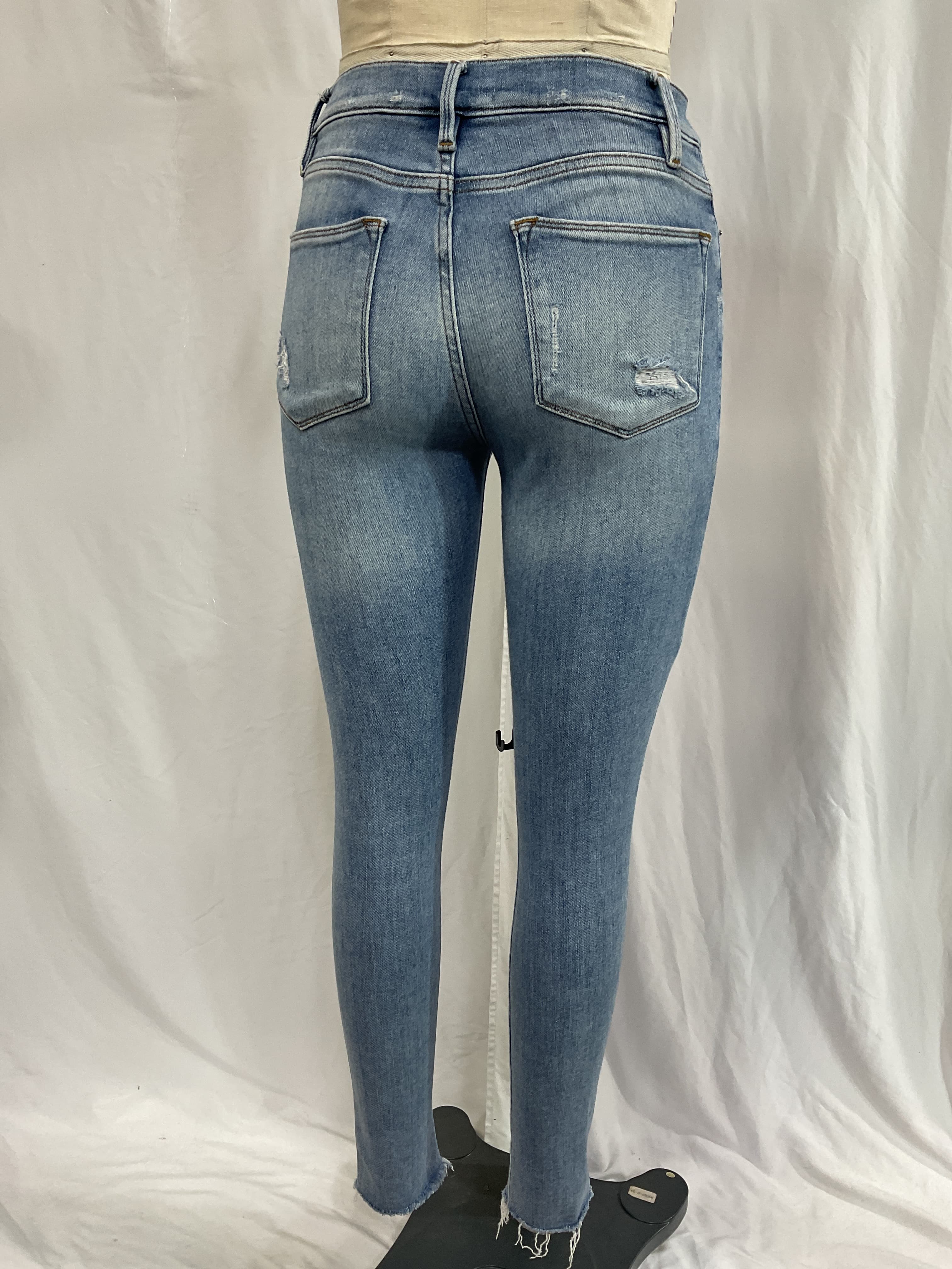 Le High Distressed Skinny Jeans - Image 3