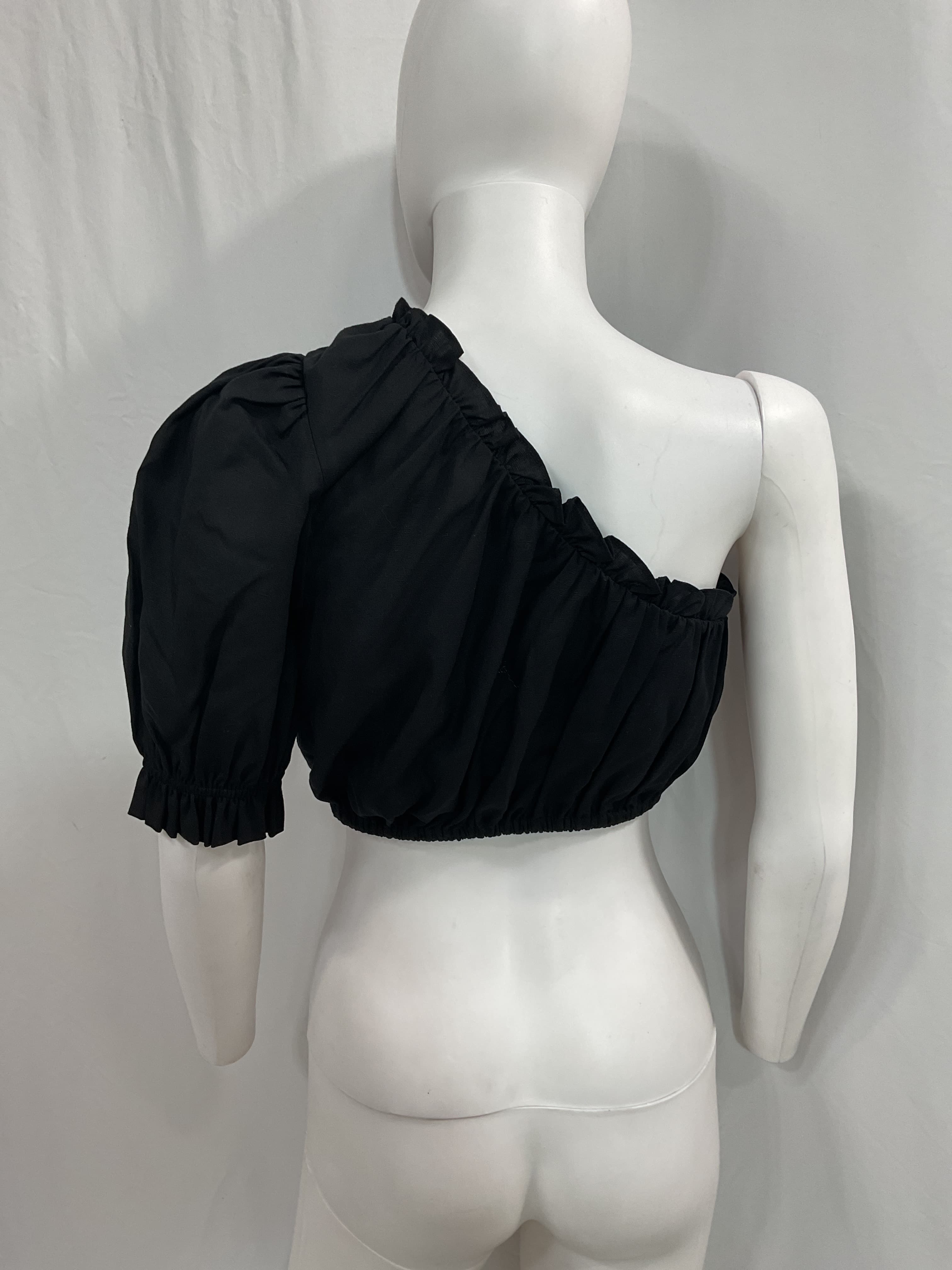 Beni Asymmetrical Top In Black - Image 3
